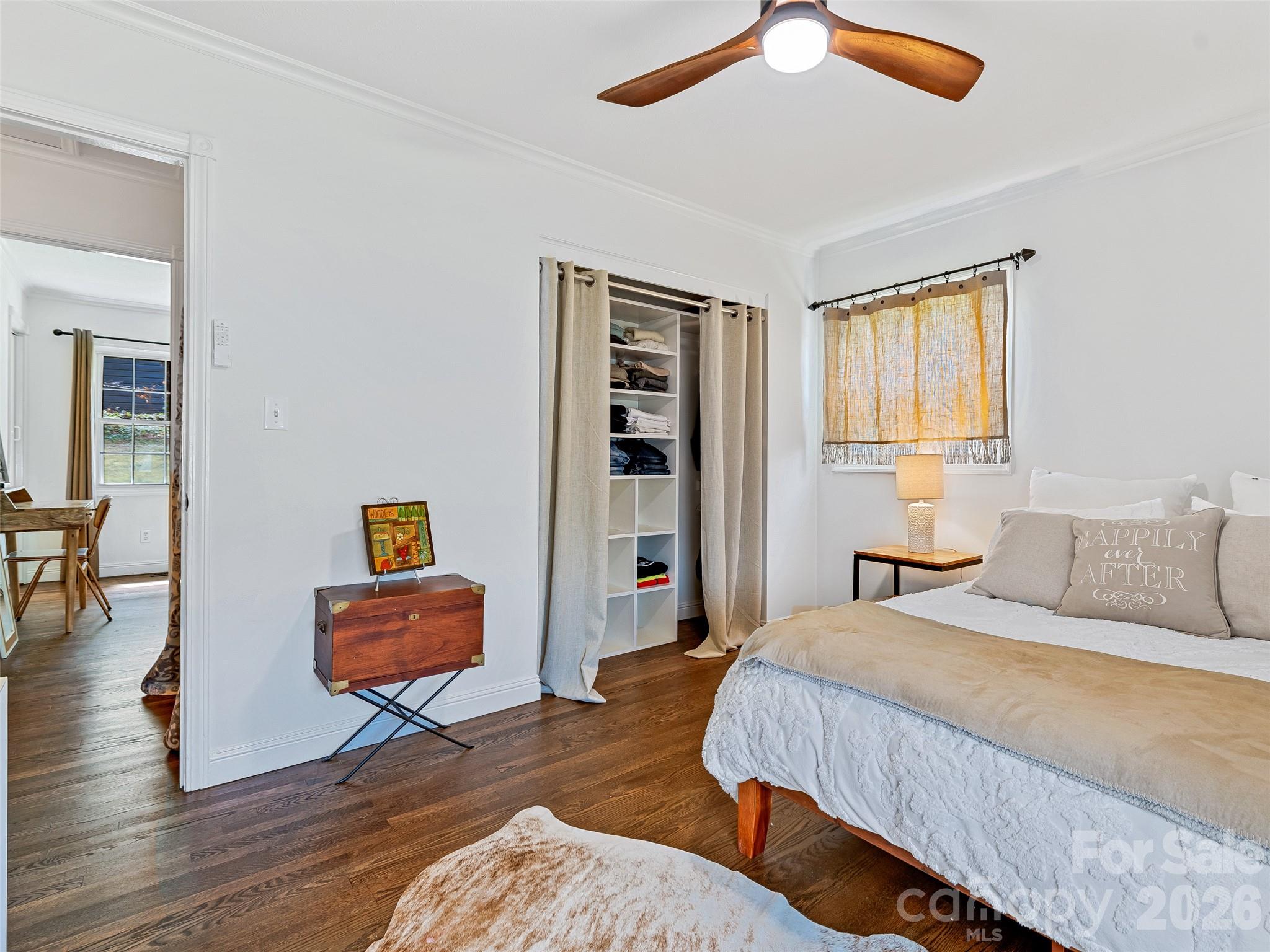 Single Family Residence at 7 Southwicke Drive, Arden, photo 20 of 30
