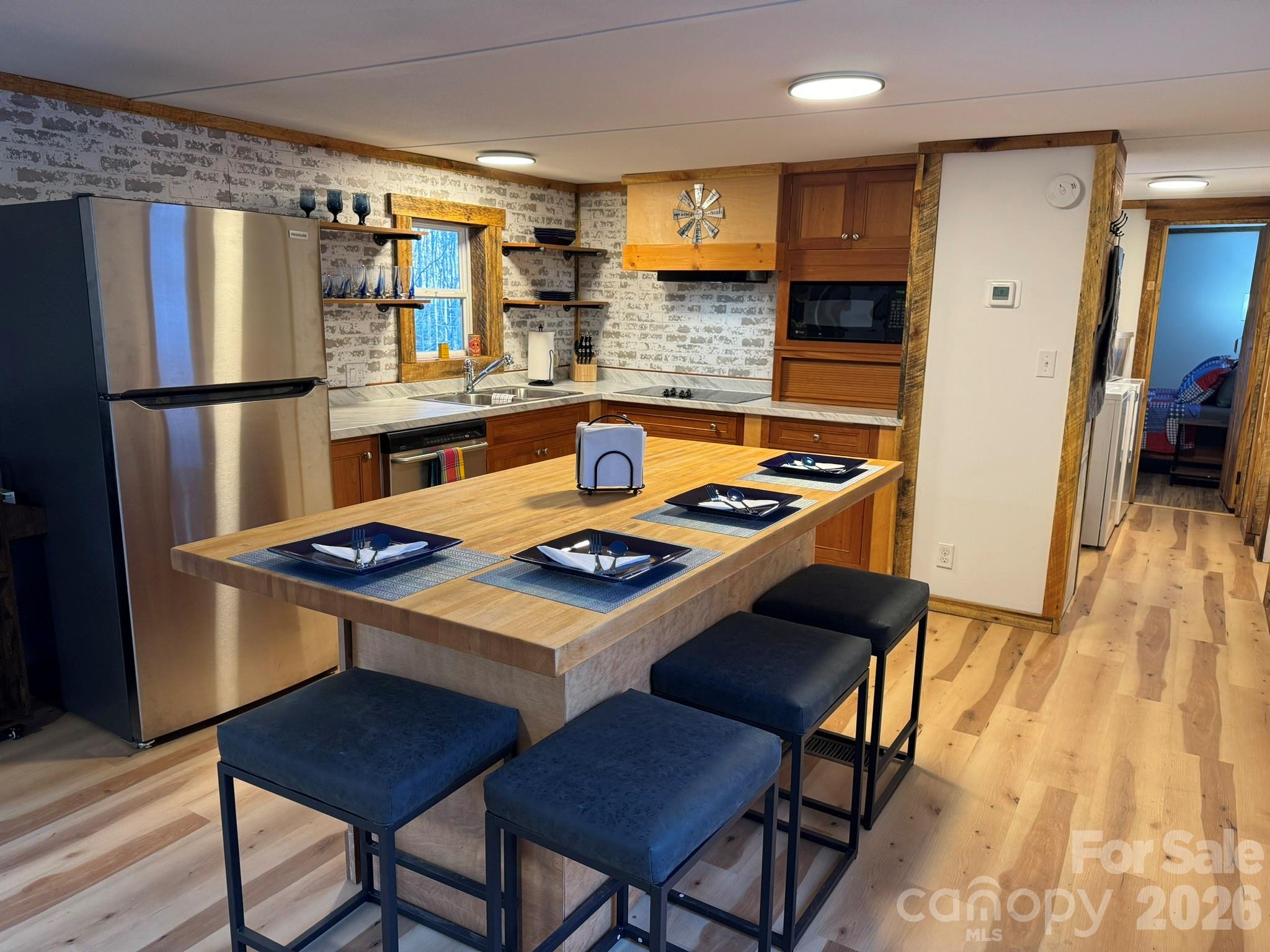 2 bedroom rental kitchen - 97 Whippoorwill Lane, Fairview
