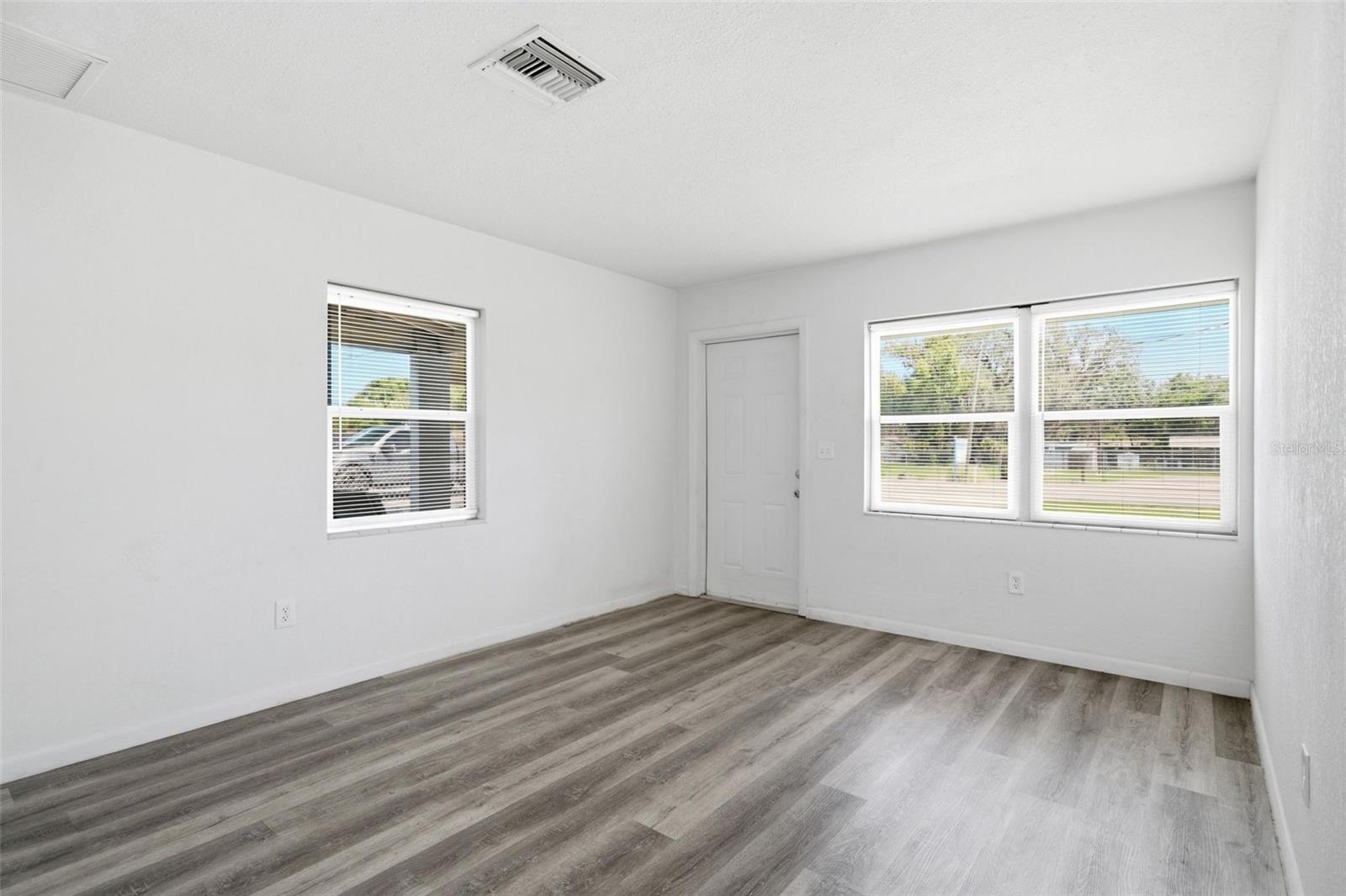 Single Family Residence at 6252 MASSACHUSETTS AVE, NEW PORT RICHEY, photo 23 of 37