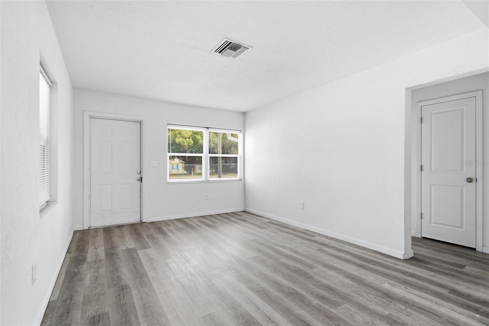 Single Family Residence at 6252 MASSACHUSETTS AVE, NEW PORT RICHEY, photo 24 of 37