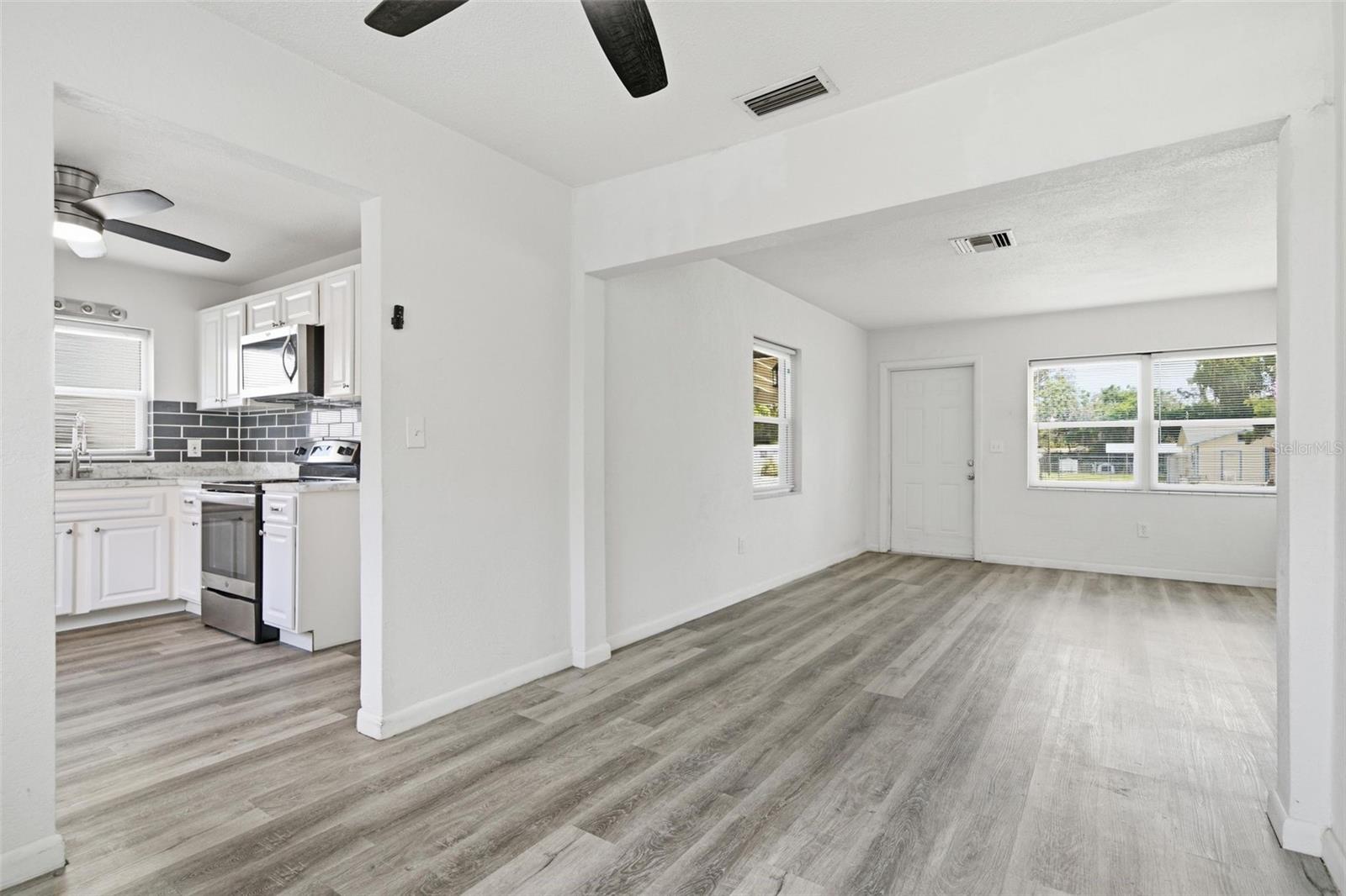 Single Family Residence at 6252 MASSACHUSETTS AVE, NEW PORT RICHEY, photo 26 of 37