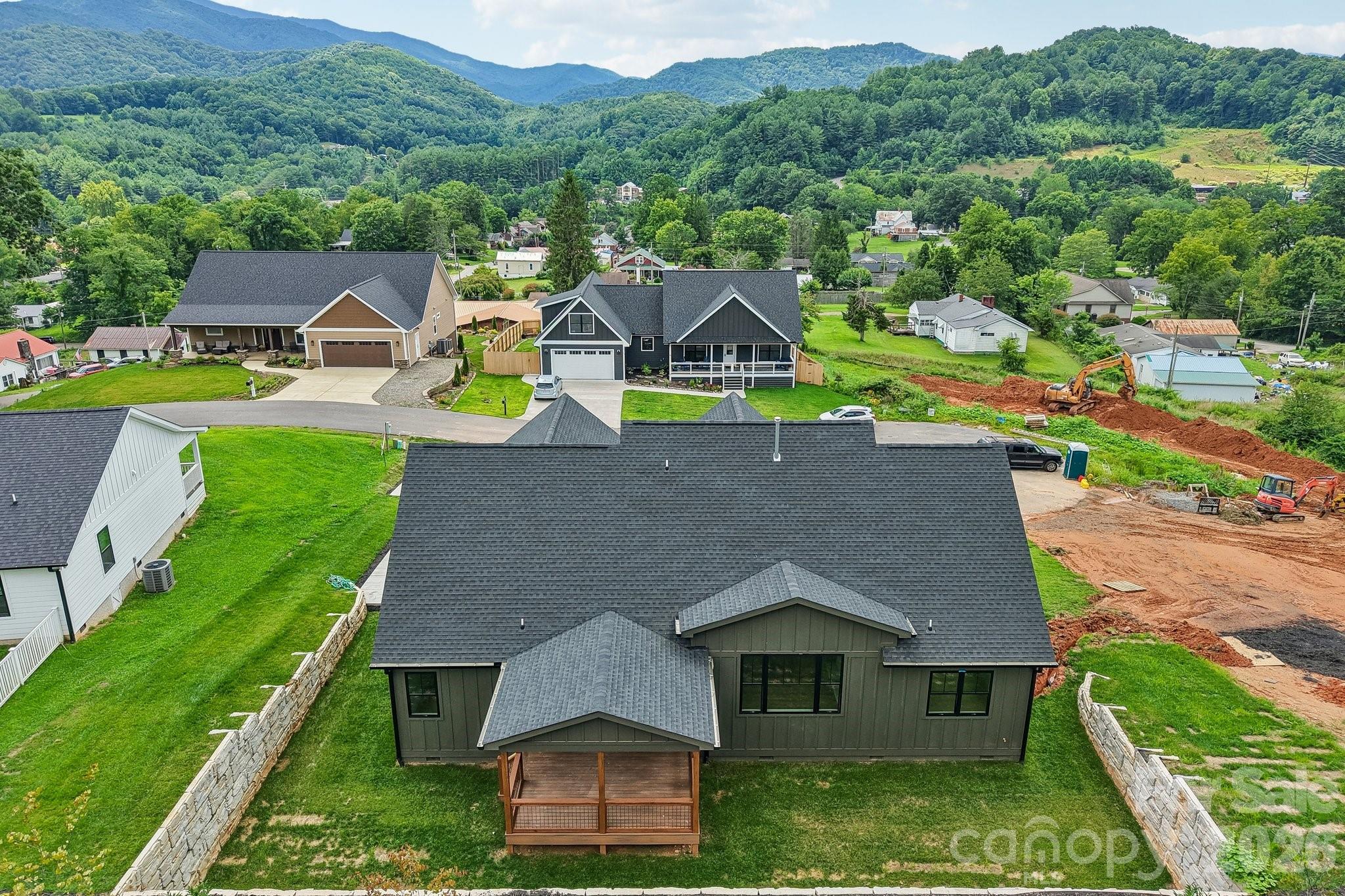 Single Family Residence at 32 South View Drive, Burnsville, photo 14 of 20