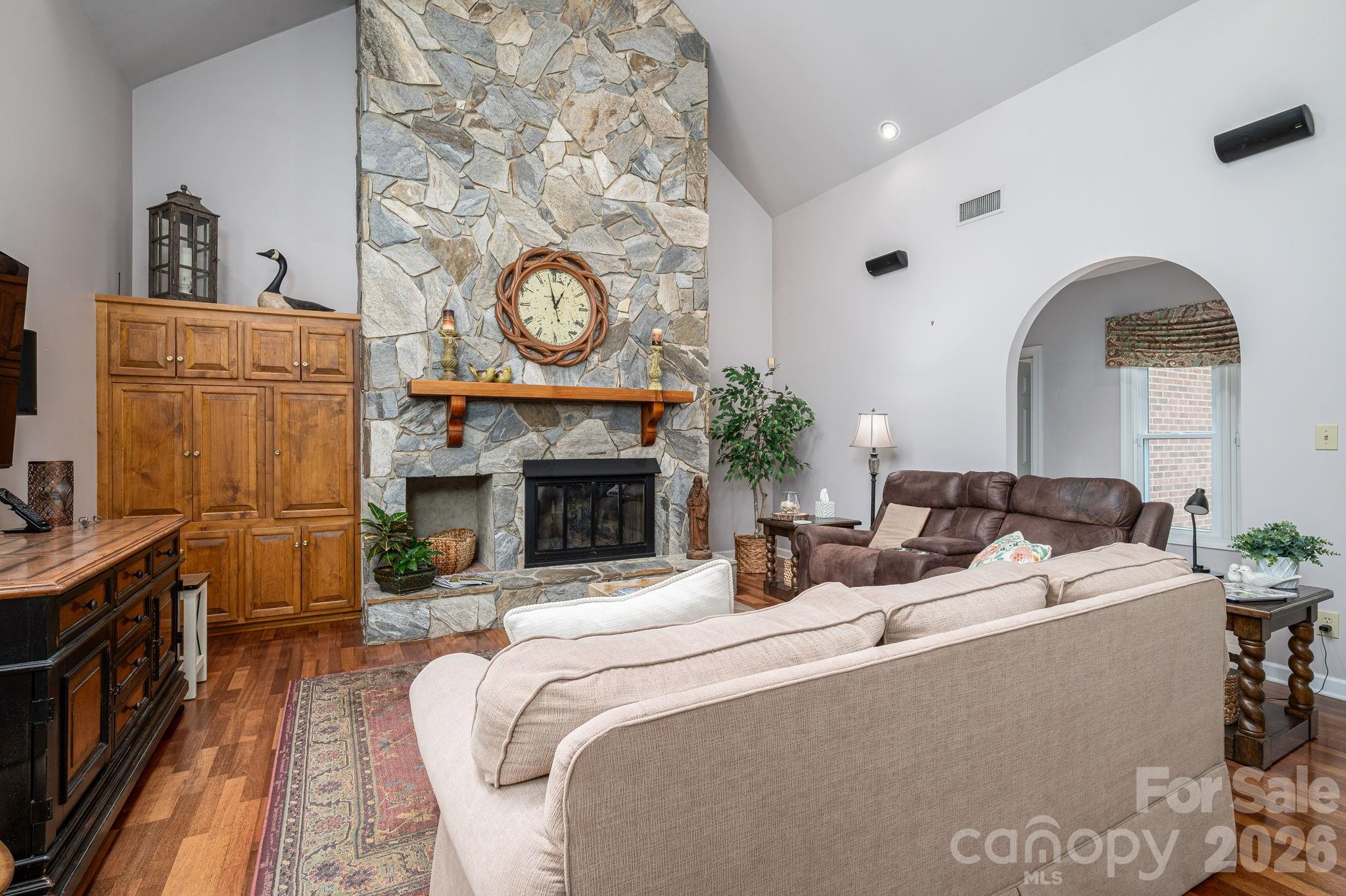 Single Family Residence at 5023 Samuel Pinckney Drive, Belmont, photo 5 of 45