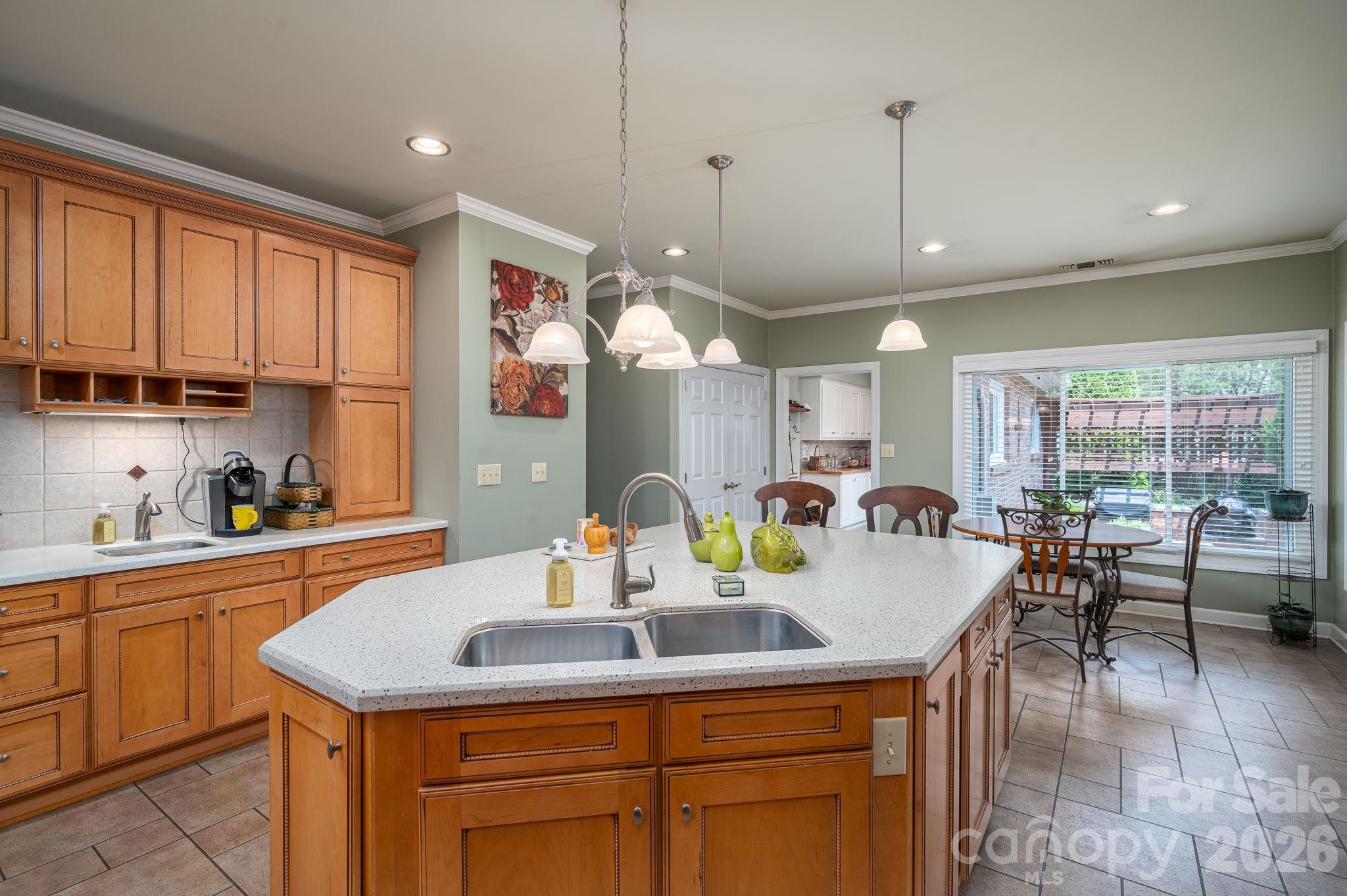 Single Family Residence at 5023 Samuel Pinckney Drive, Belmont, photo 12 of 45