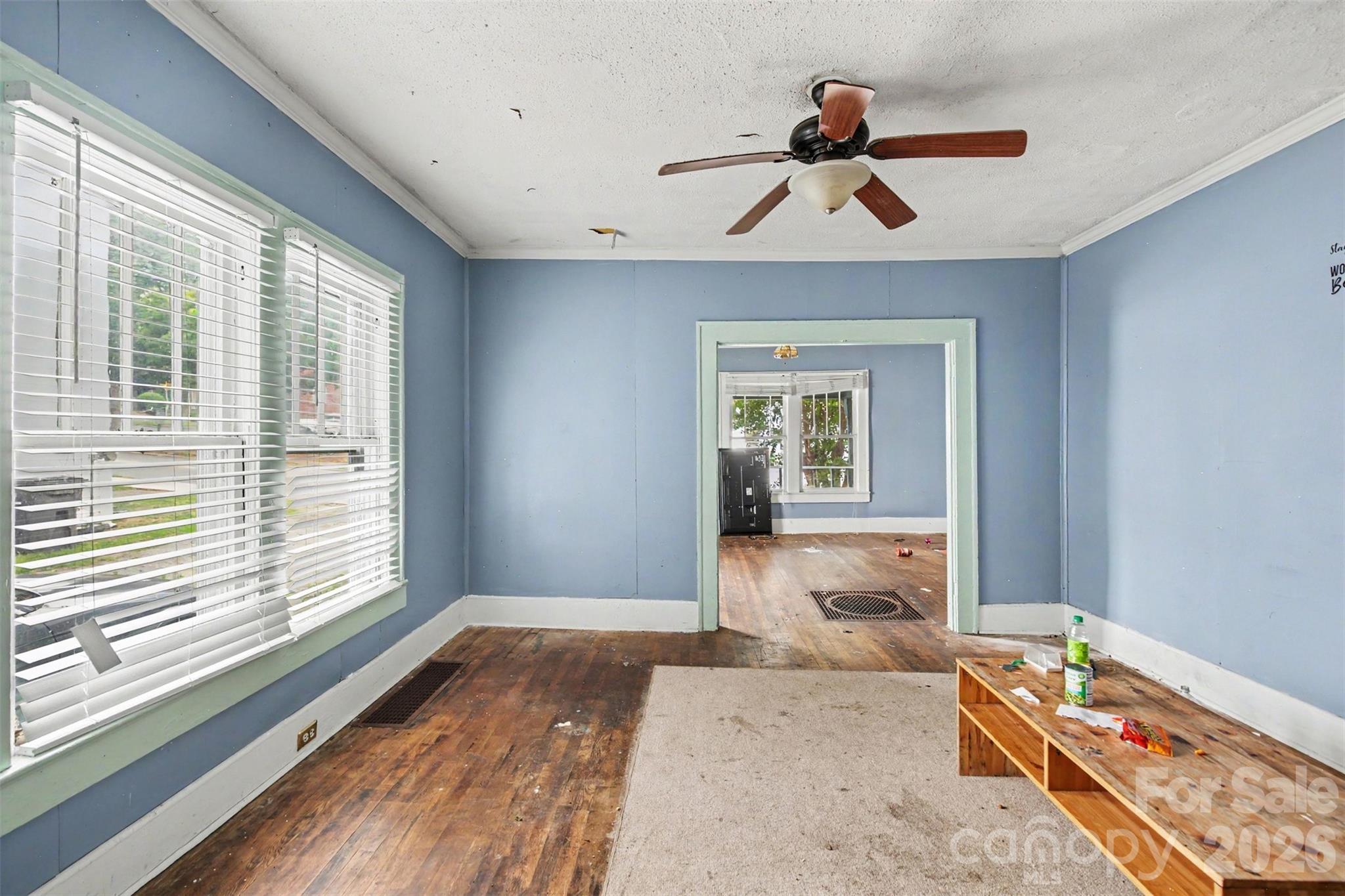 Single Family Residence at 509 W 1st Street, Winston Salem, photo 11 of 30