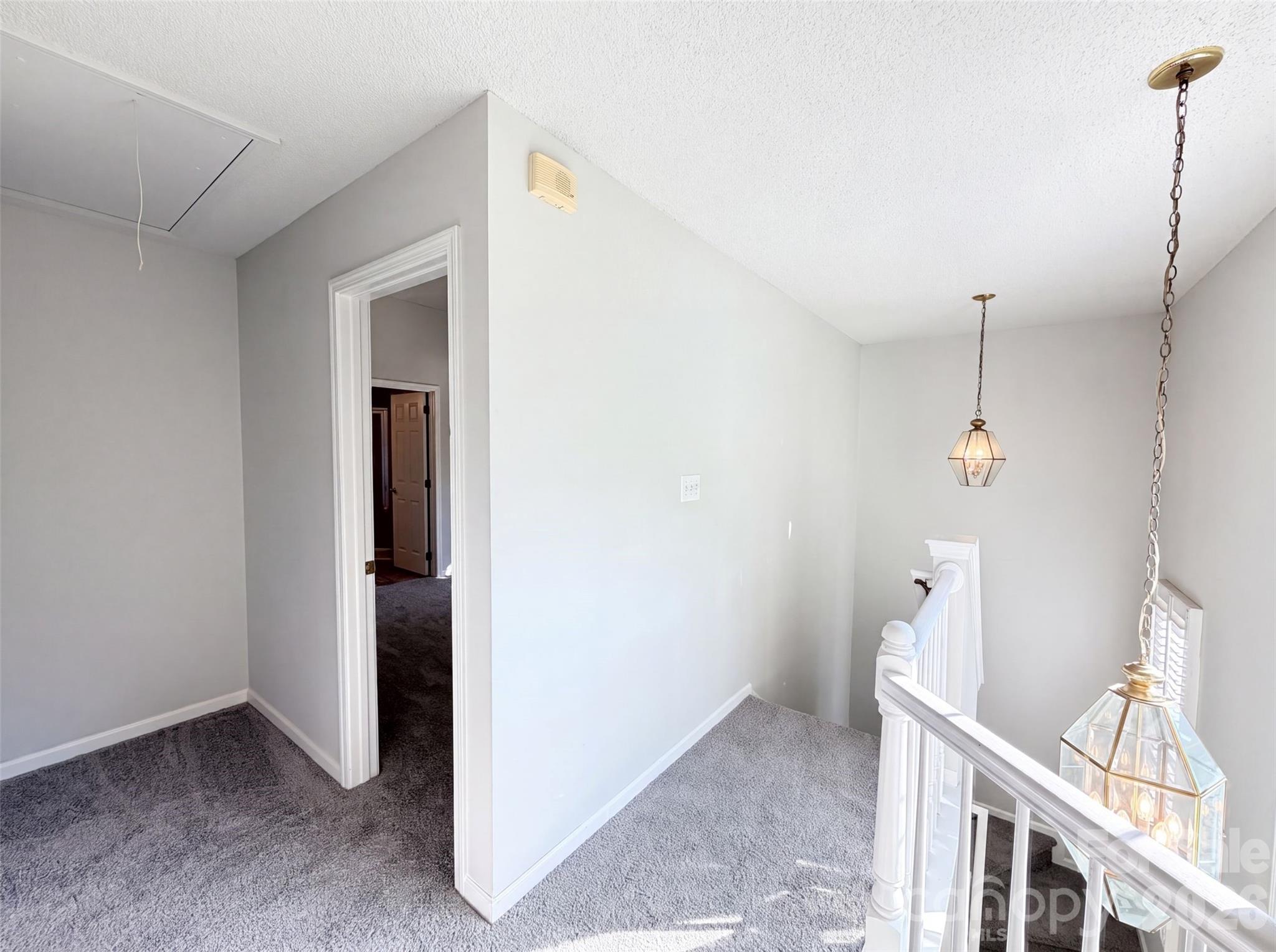 Single Family Residence at 3016 Wyntree Court, Matthews, photo 10 of 19