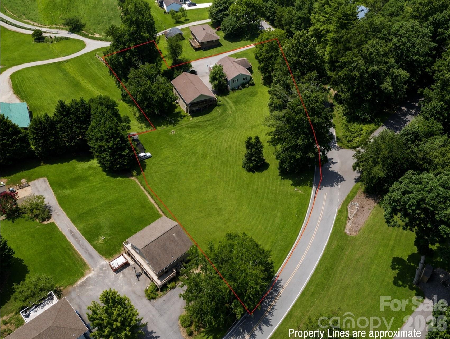 Single Family Residence at 611 Pole Creasman Road, Asheville, photo 5 of 48