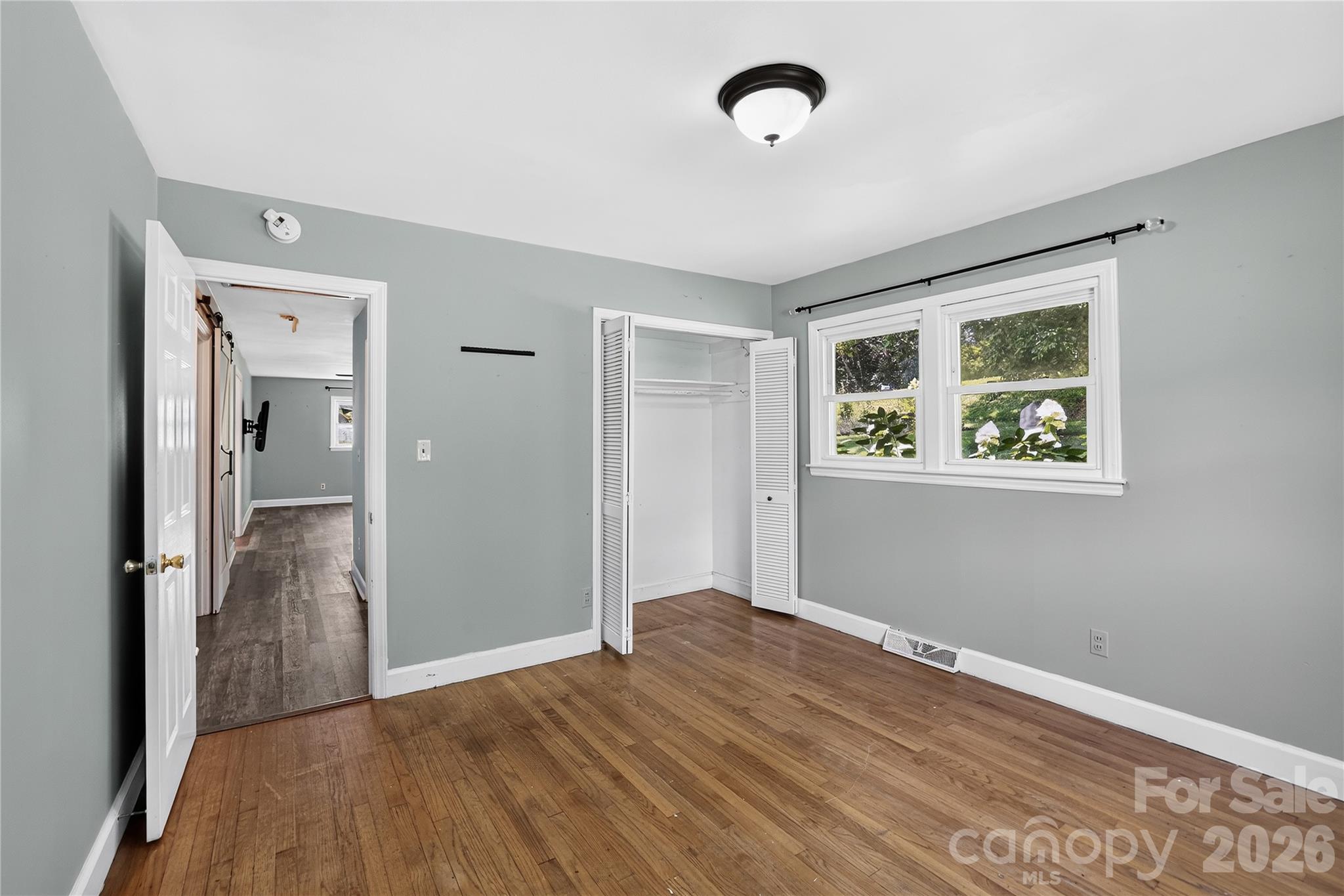 Single Family Residence at 611 Pole Creasman Road, Asheville, photo 18 of 48