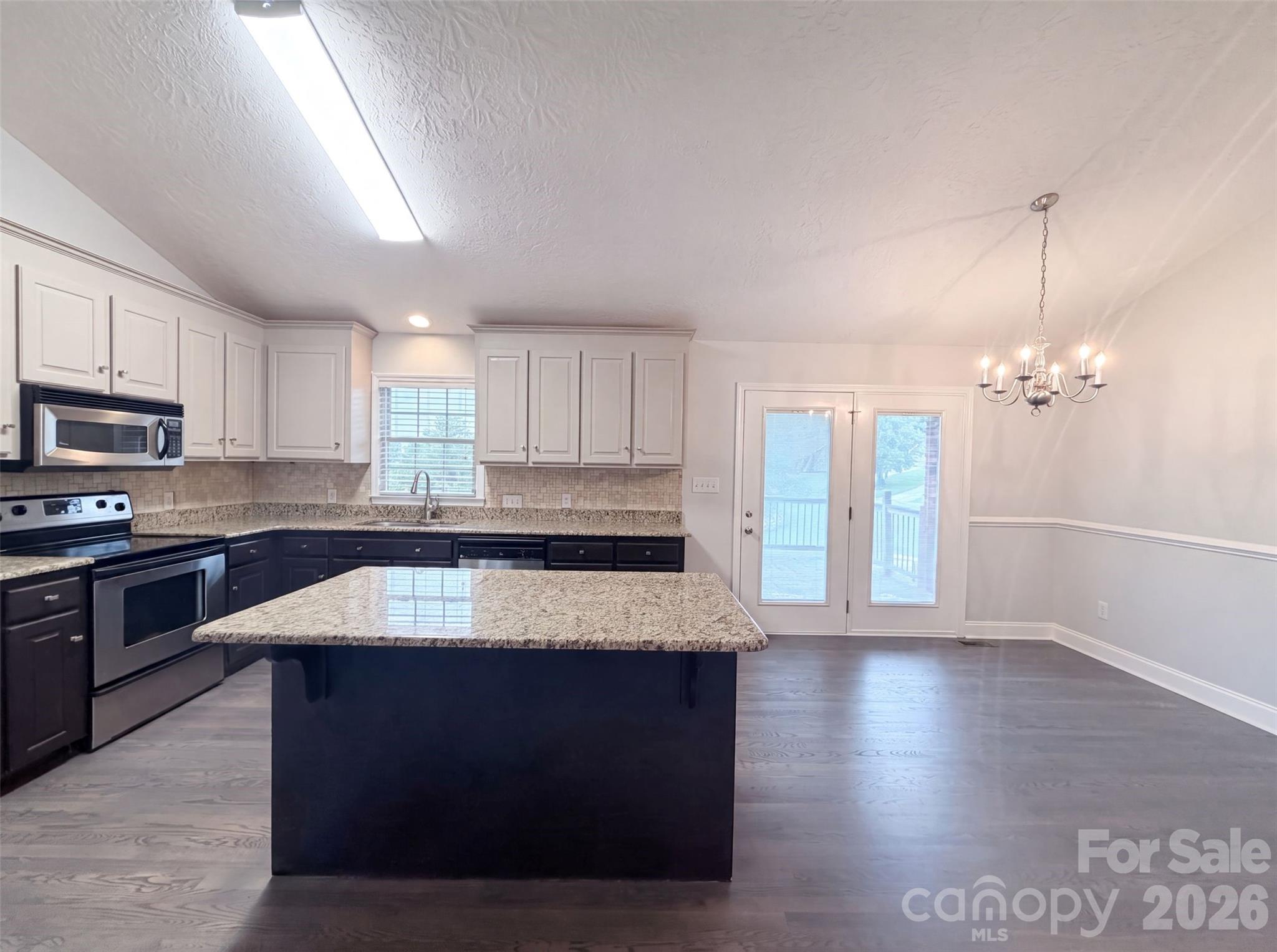 Staged Photo - 106 Millbranch Lane, Statesville