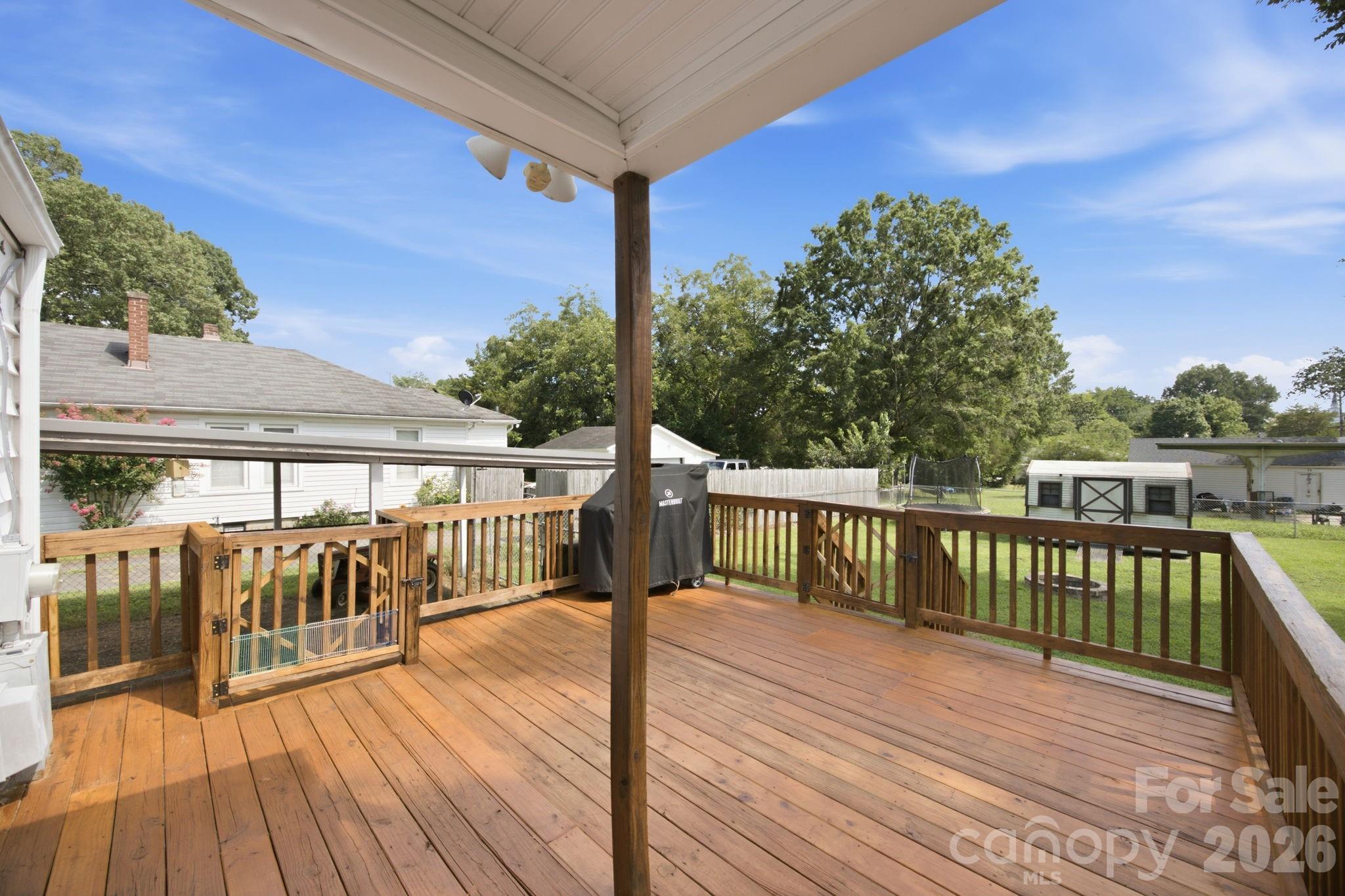 Single Family Residence at 2102 Englewood Street, Kannapolis, photo 18 of 34