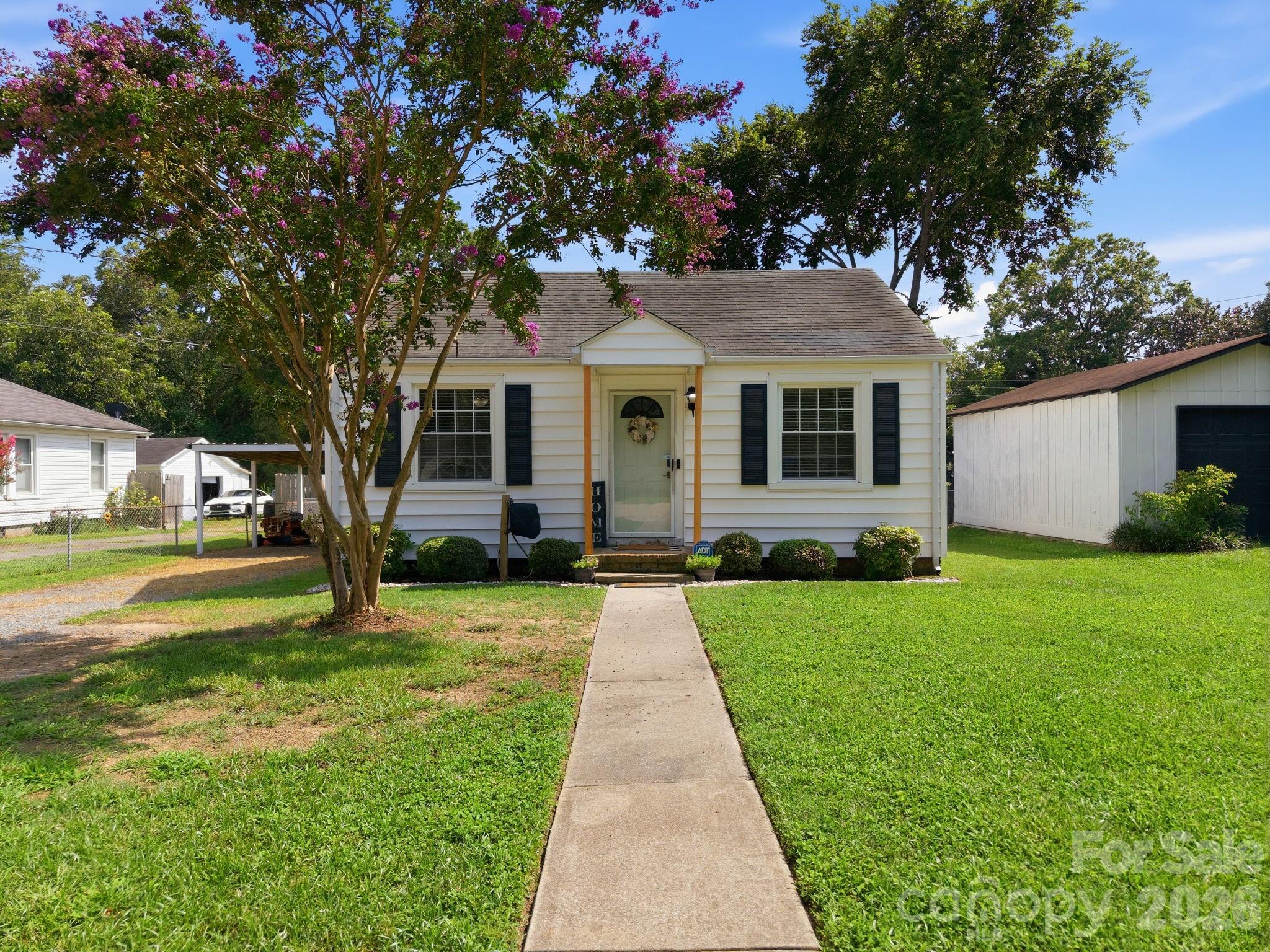 Single Family Residence at 2102 Englewood Street, Kannapolis, photo 29 of 34