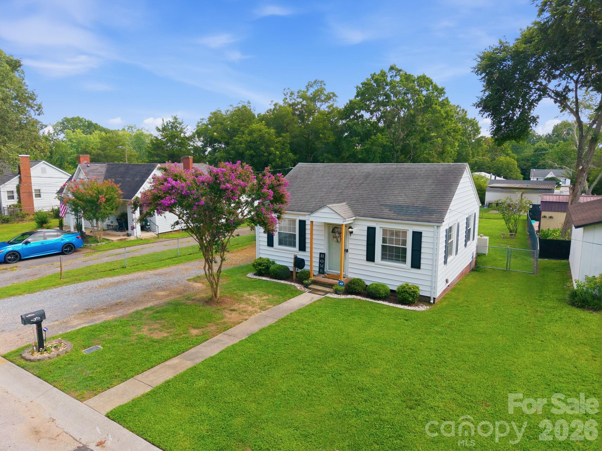 Single Family Residence at 2102 Englewood Street, Kannapolis, photo 30 of 34