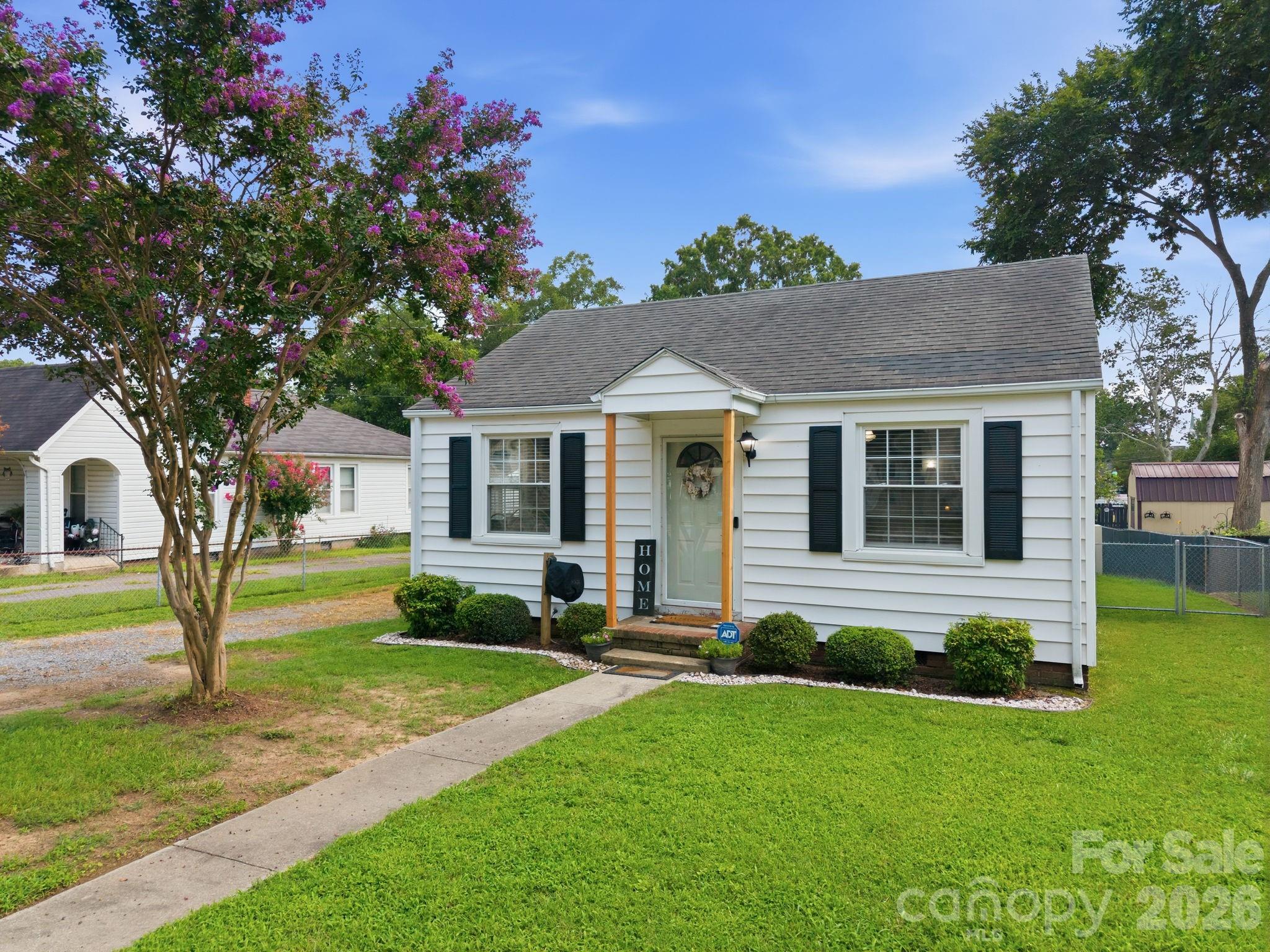 Single Family Residence at 2102 Englewood Street, Kannapolis, photo 32 of 34