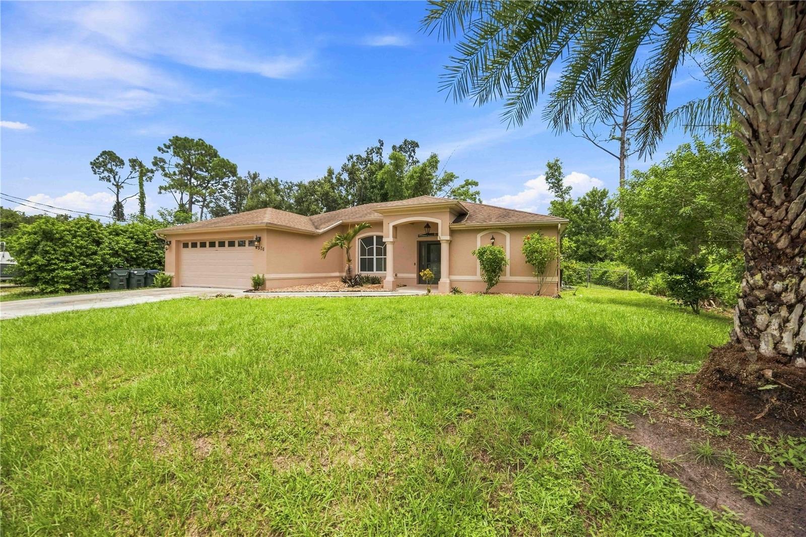 Single Family Residence at 2576 TRIANNA ST, NORTH PORT, photo 2 of 39