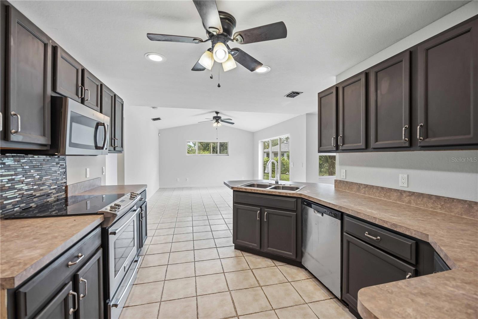 Single Family Residence at 2576 TRIANNA ST, NORTH PORT, photo 11 of 39
