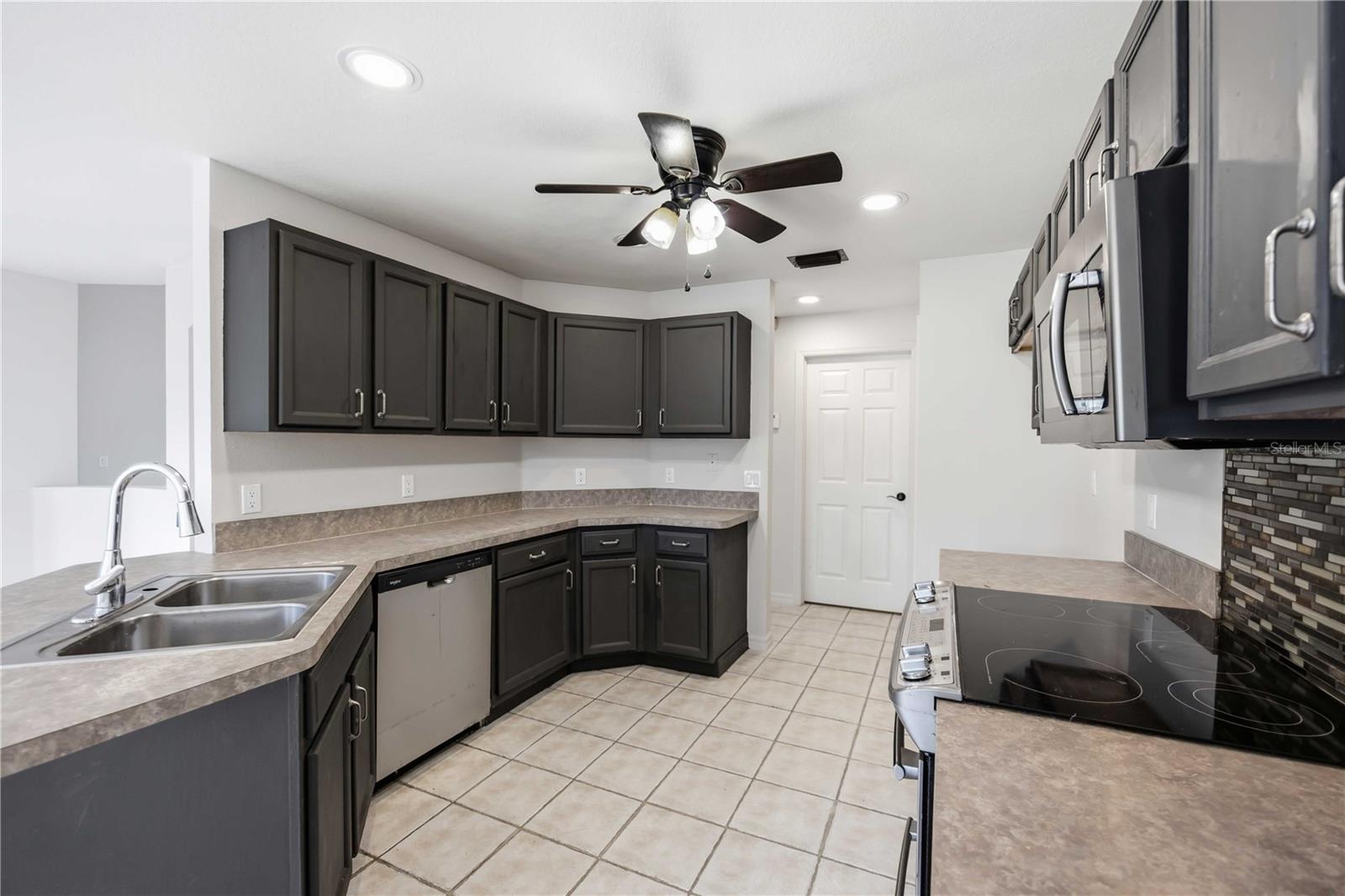 Single Family Residence at 2576 TRIANNA ST, NORTH PORT, photo 12 of 39