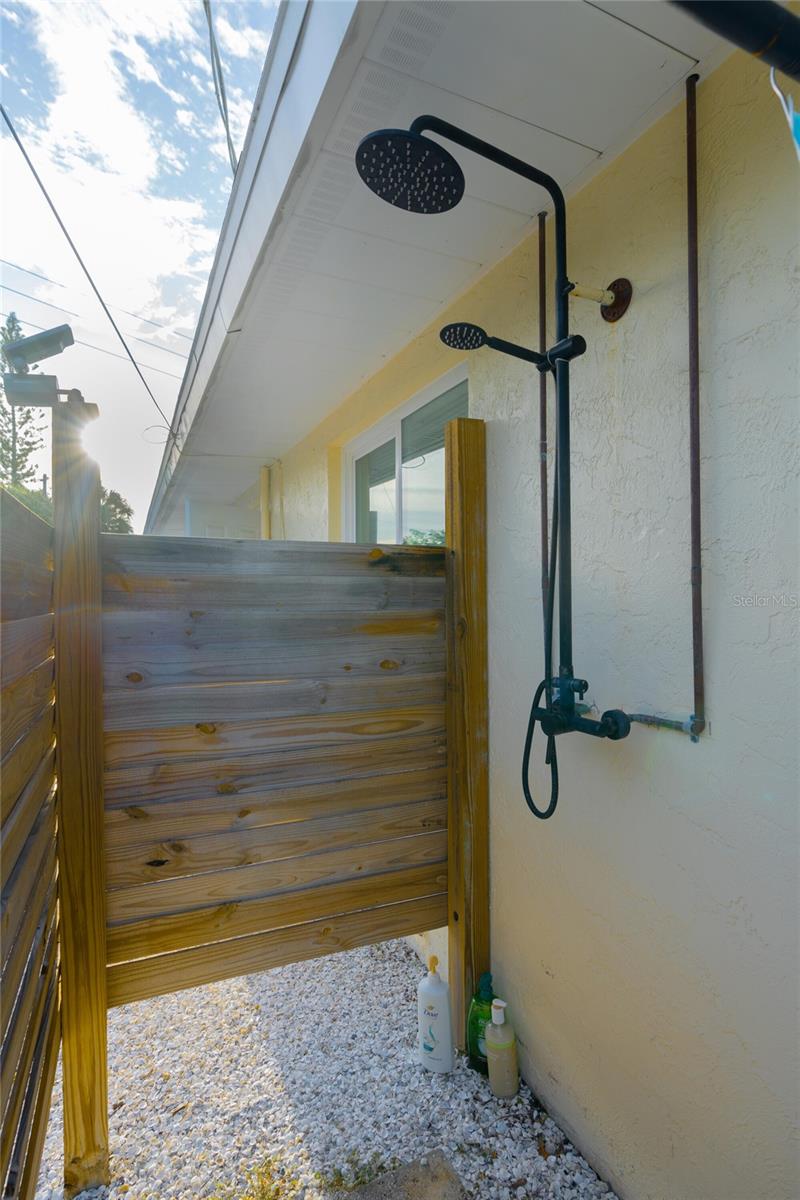 Single Family Residence at 755 KENT RD, VENICE, photo 15 of 22
