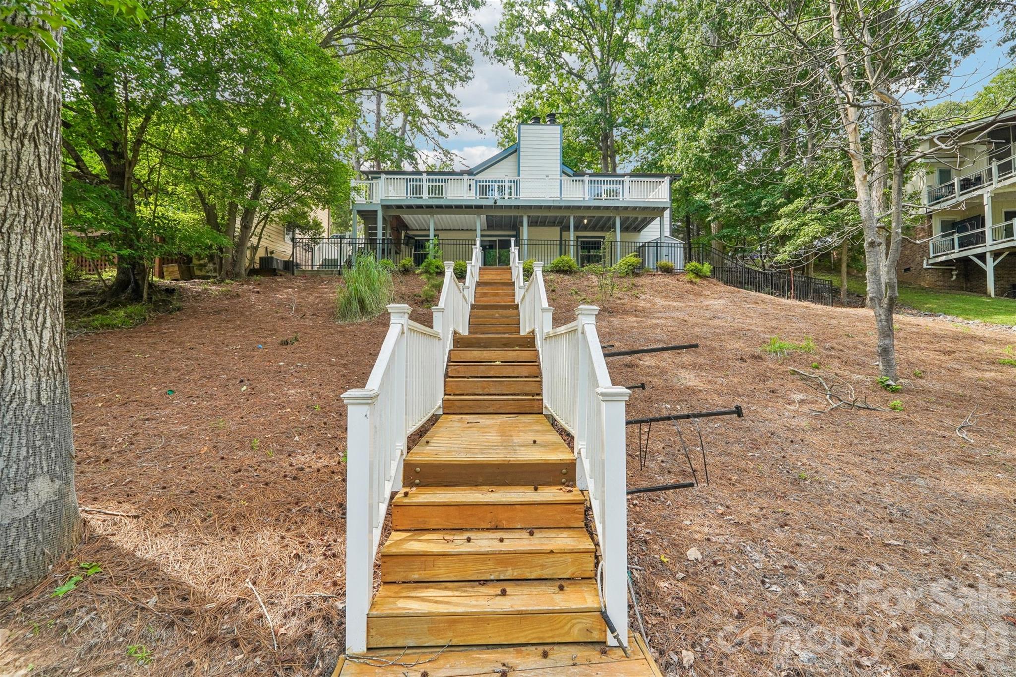 Single Family Residence at 7022 Chelsea Day Lane, Fort Mill, photo 17 of 40