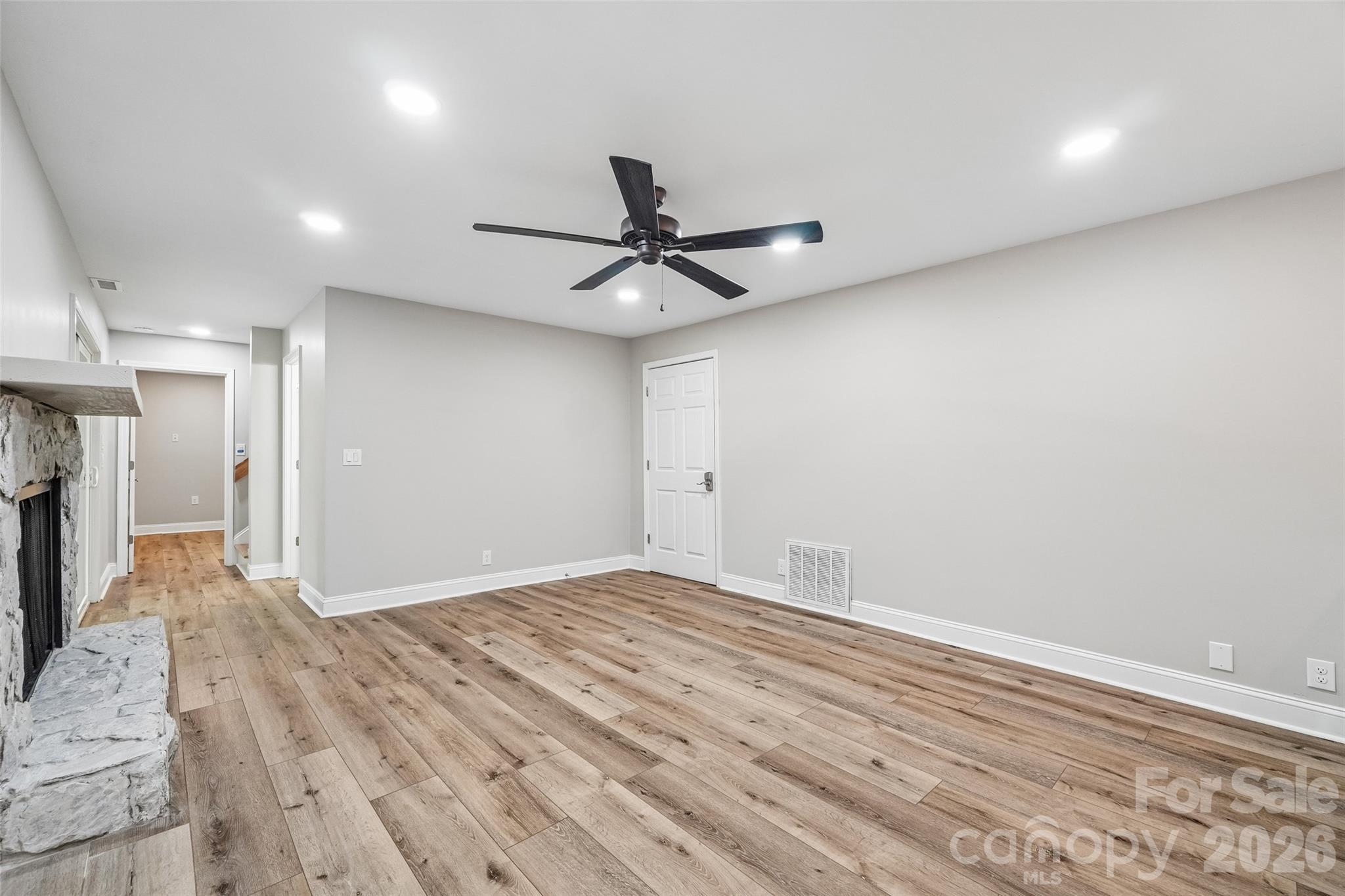 Single Family Residence at 7022 Chelsea Day Lane, Fort Mill, photo 21 of 40