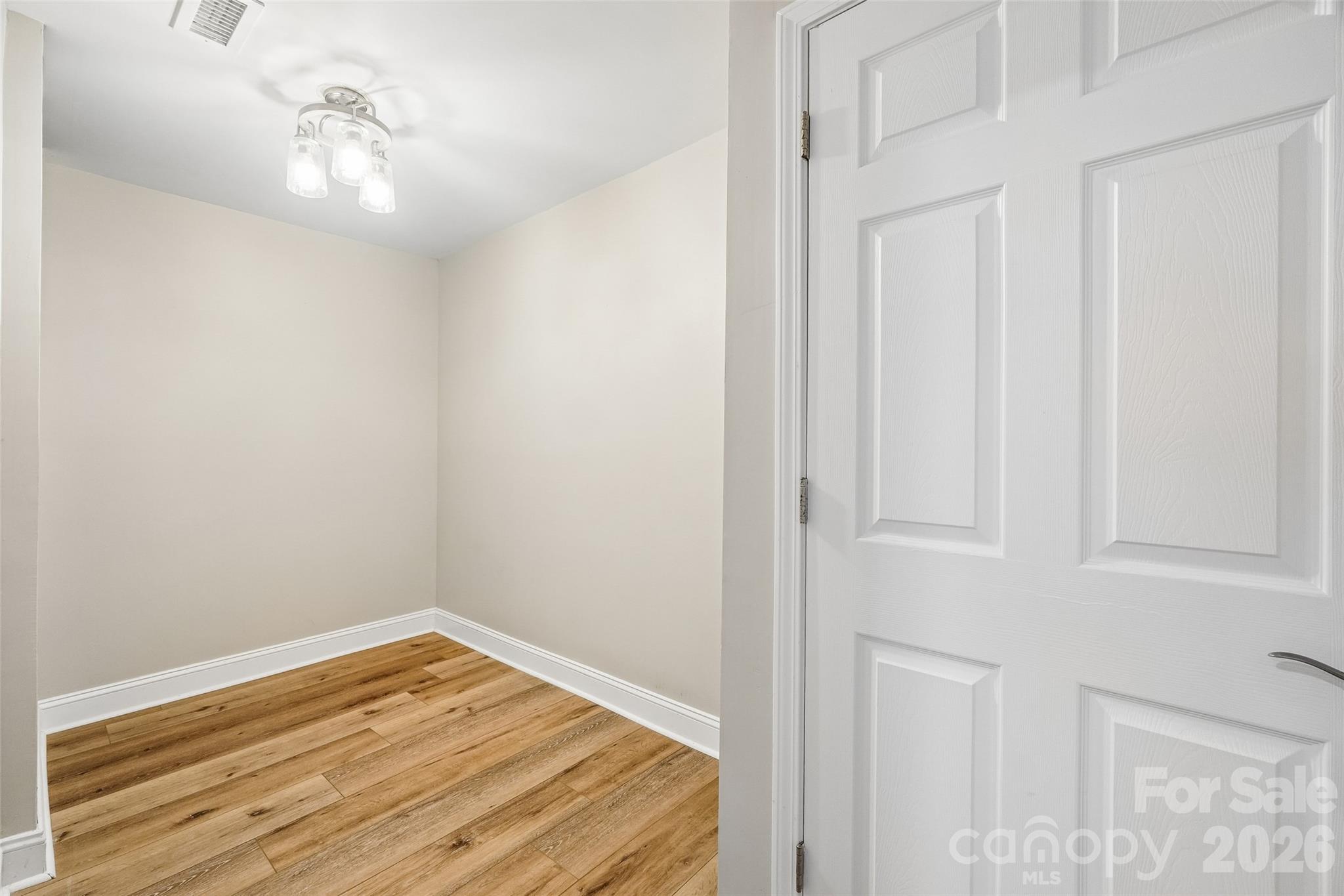 Single Family Residence at 7022 Chelsea Day Lane, Fort Mill, photo 29 of 40