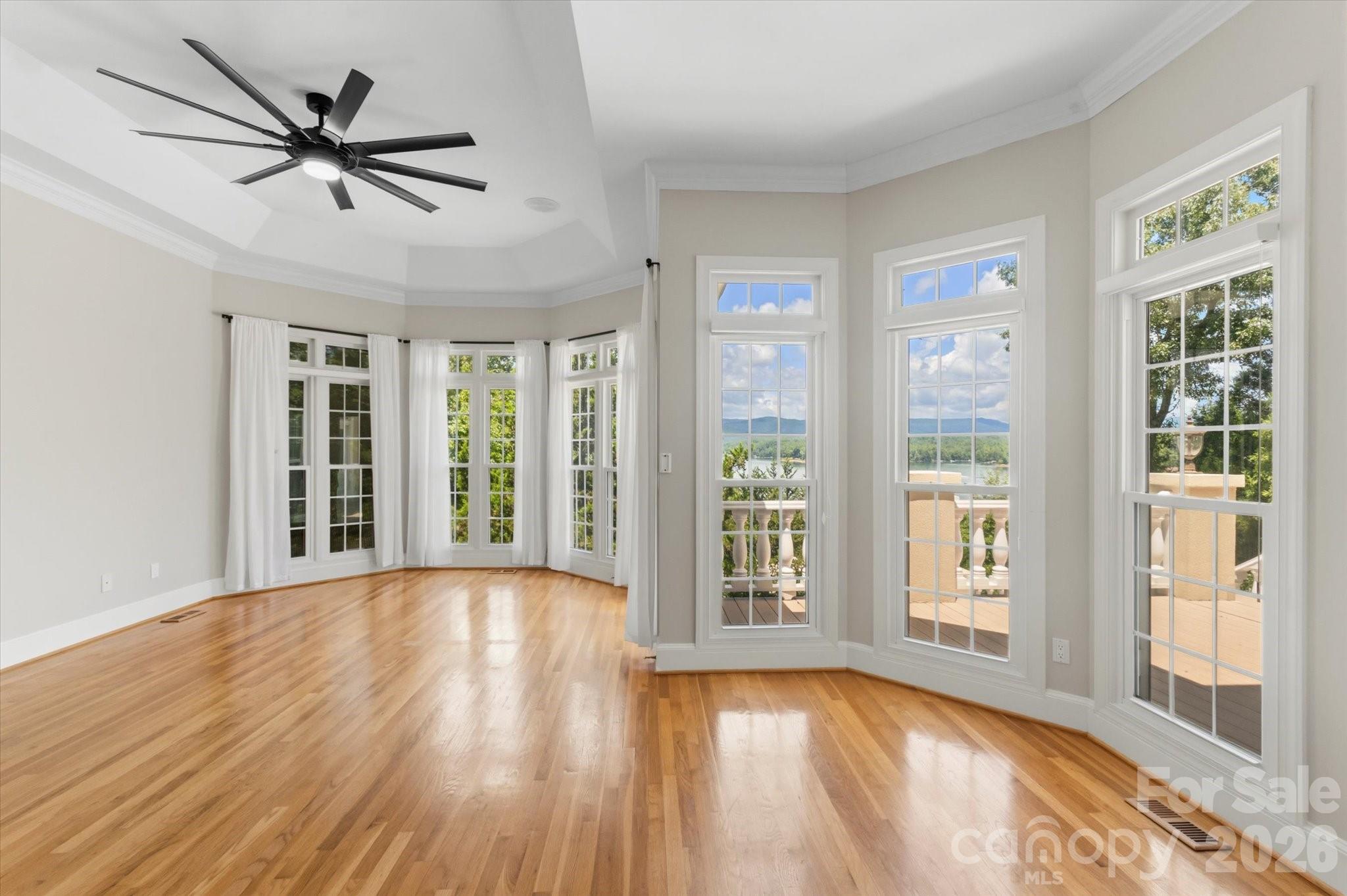 Single Family Residence at 705 Lake Club Drive, Nebo, photo 19 of 46