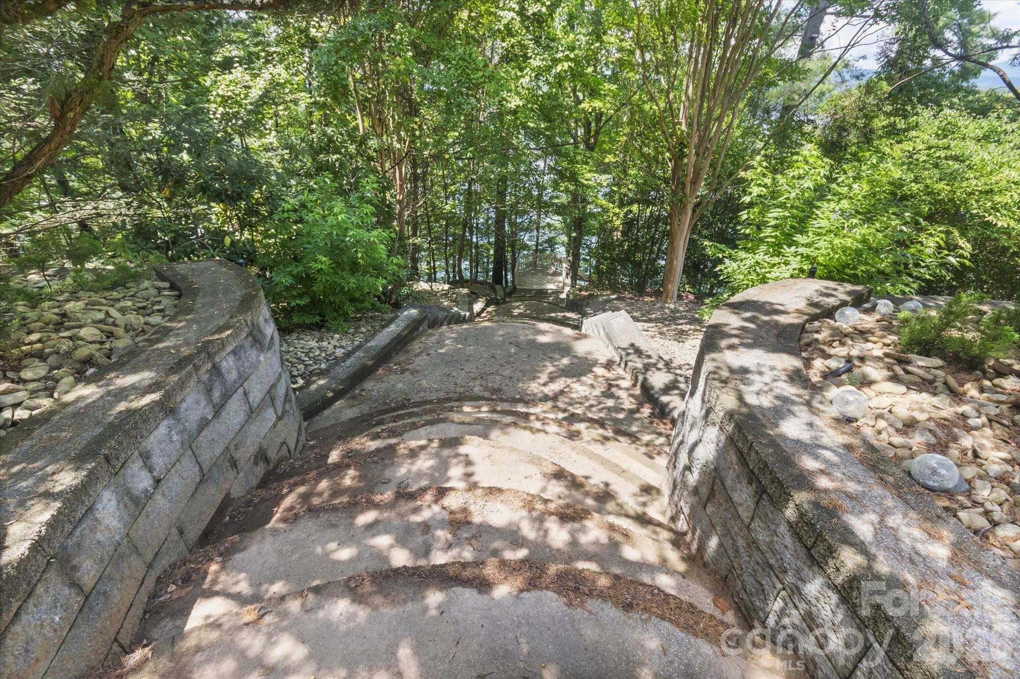 Single Family Residence at 705 Lake Club Drive, Nebo, photo 39 of 46