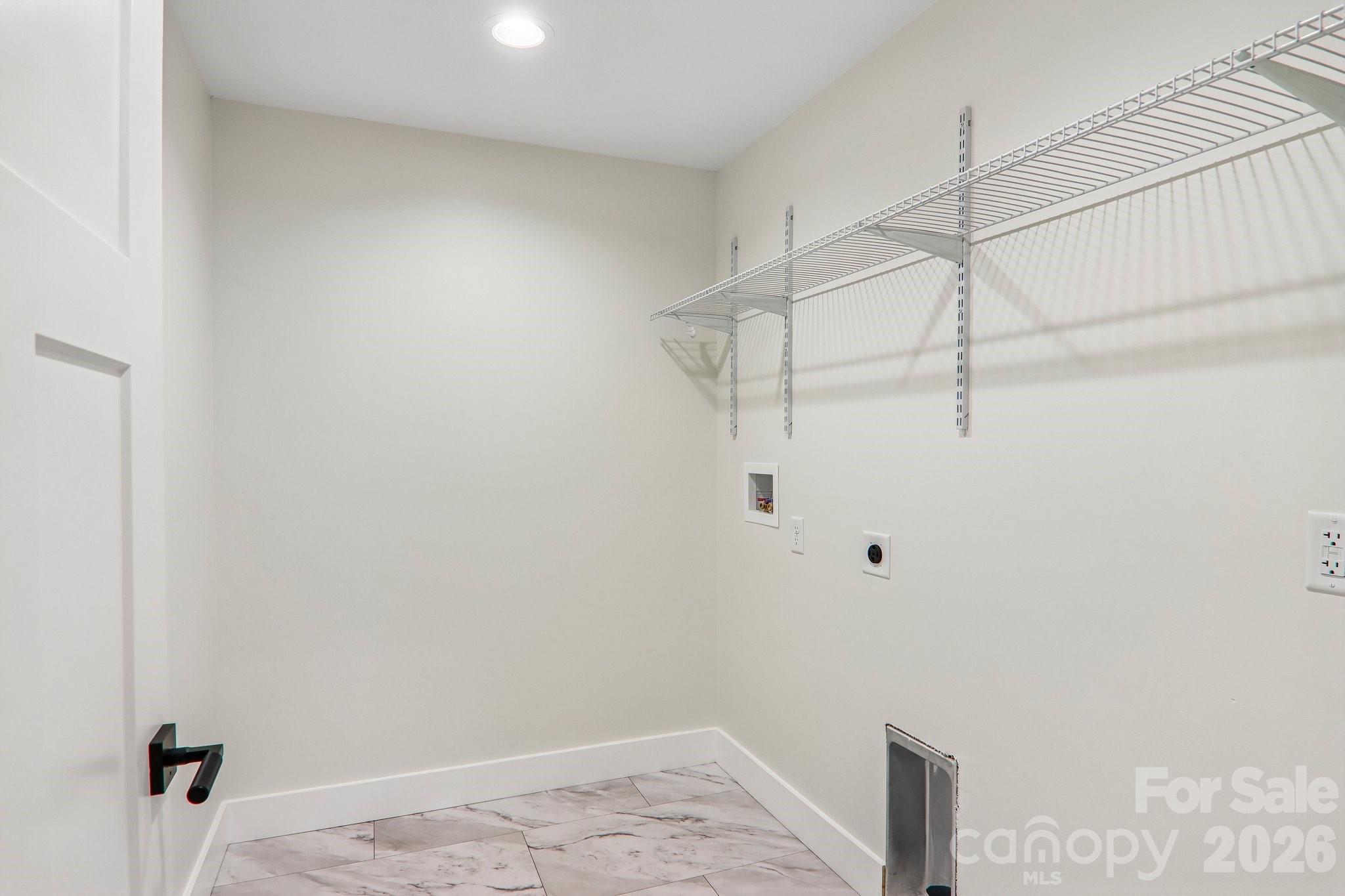 Mudroom/Laundry room of of the drop zone. - 140 N Main Street, Mars Hill