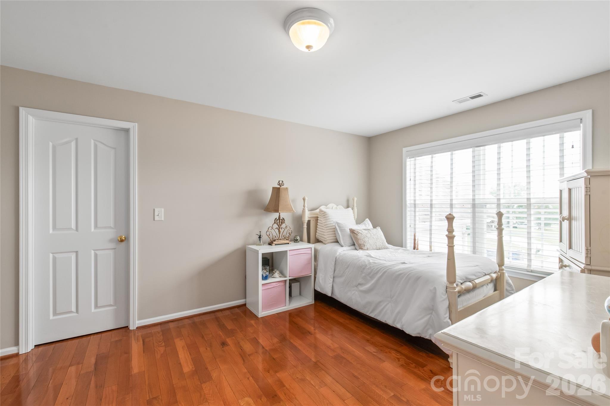 First guestroom of three on the second floor with large walk in closet - 1906 Birchbrook Court, Harrisburg