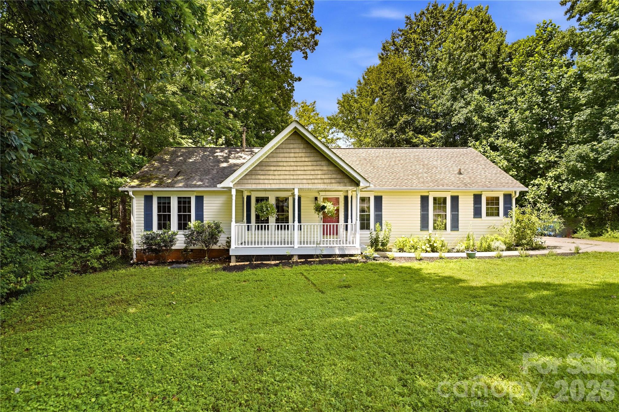 3555 Lake Bluff Drive