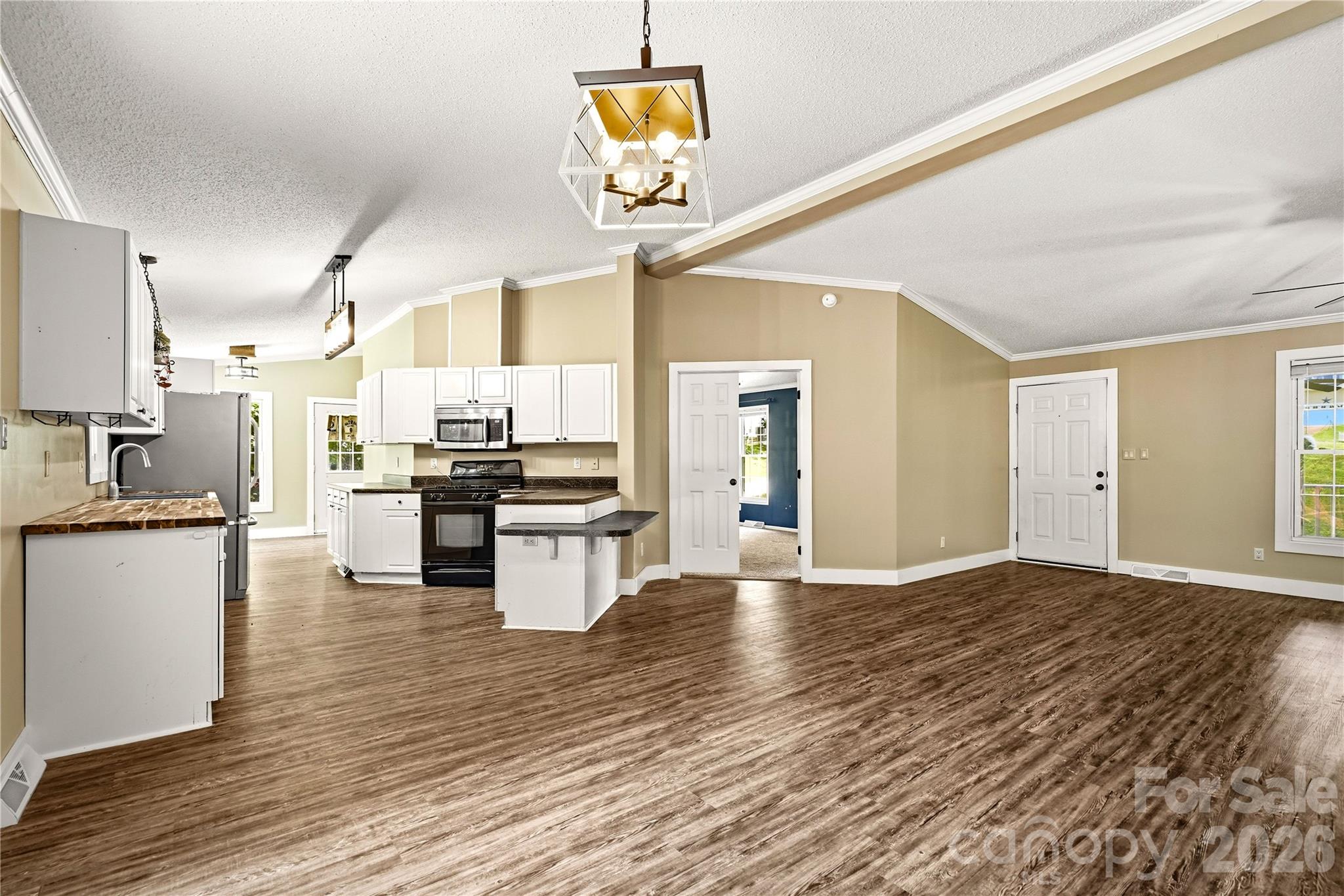 New light fixtures in many rooms - 3555 Lake Bluff Drive, Sherrills Ford