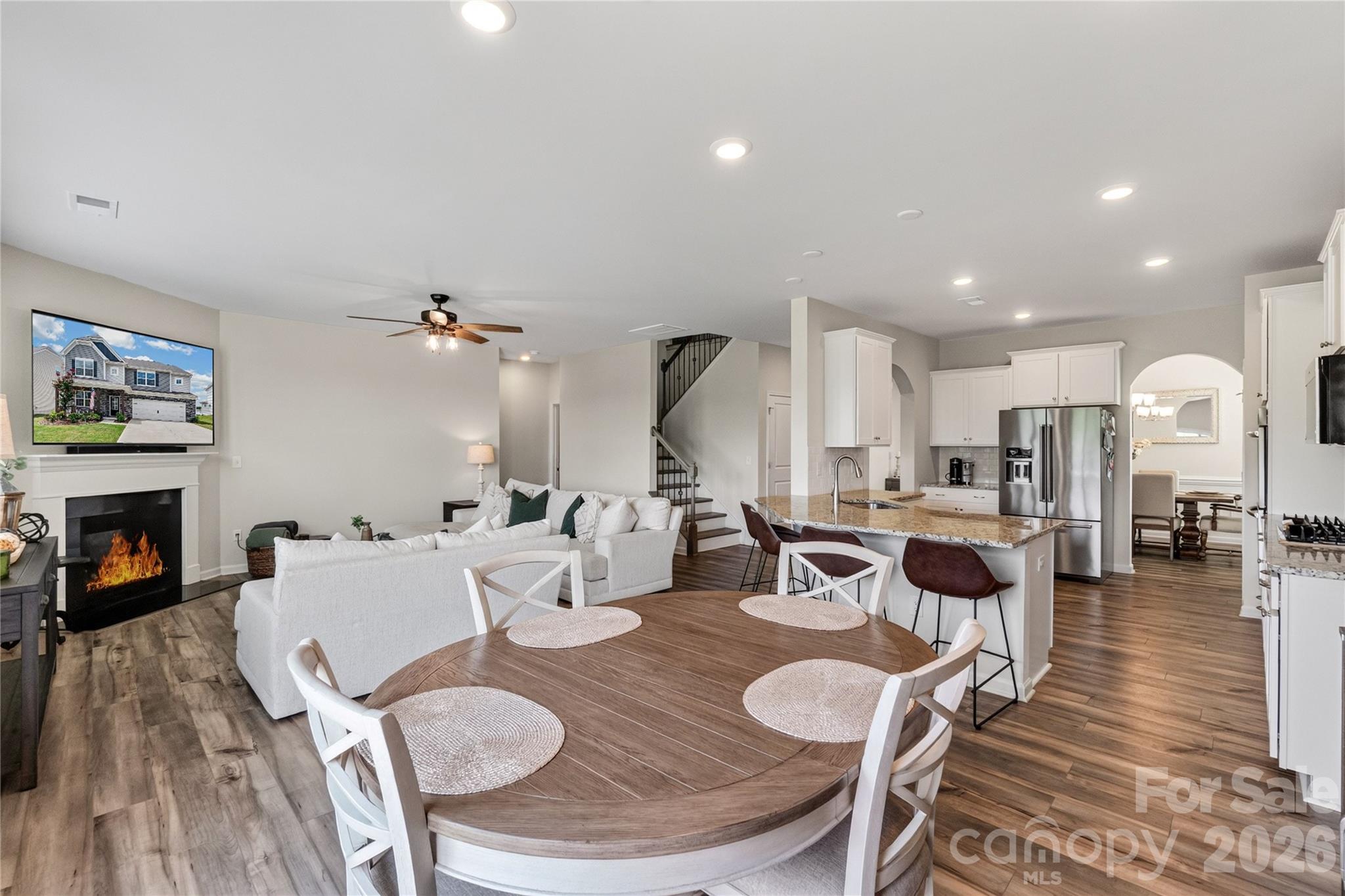 Single Family Residence at 252 Kennerly Center Drive, Mooresville, photo 15 of 40