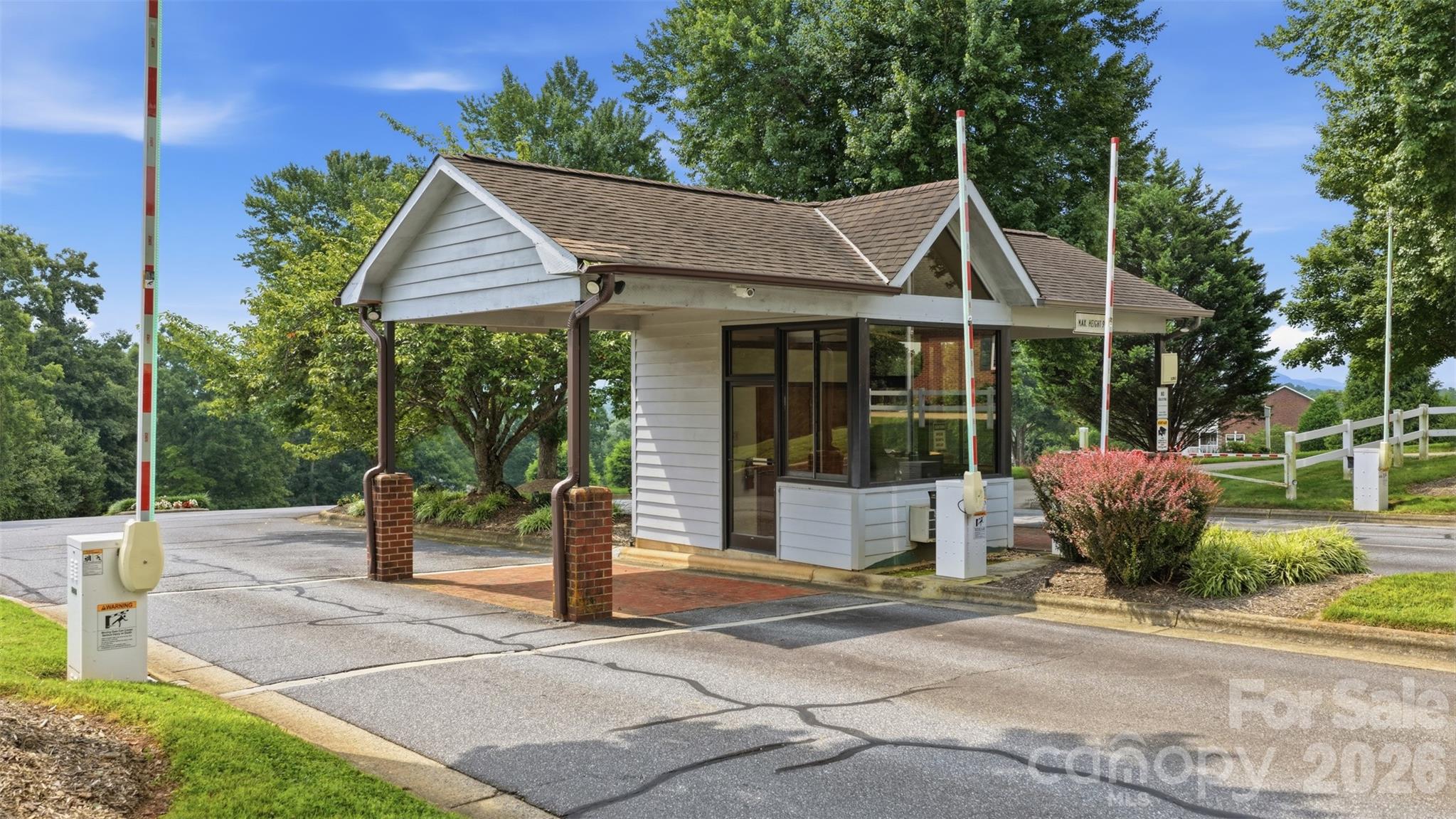 Single Family Residence at 3242 Cornwell Drive, Morganton, photo 27 of 37