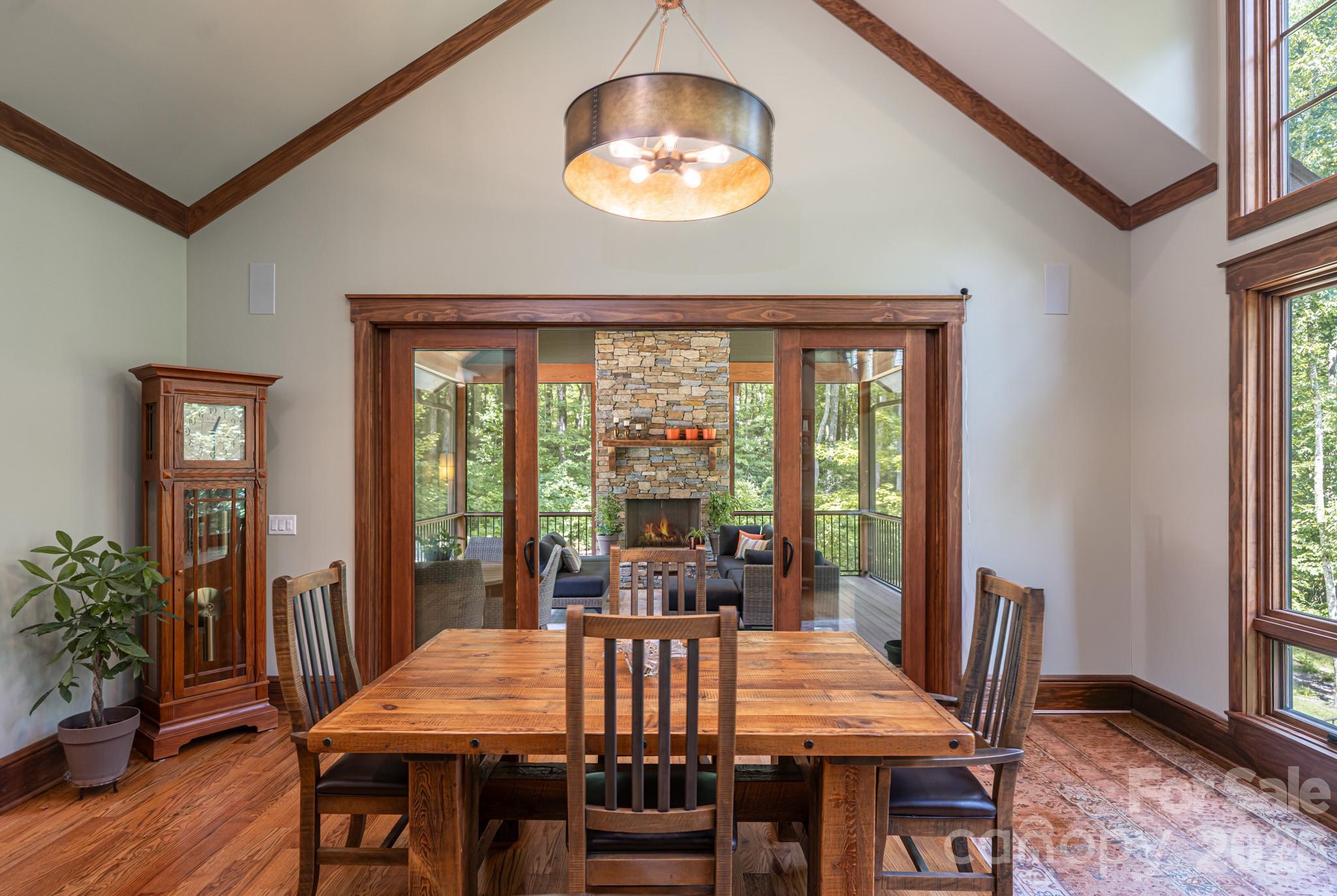 Single Family Residence at 403 Thunder Mountain Road, Hendersonville, photo 12 of 48
