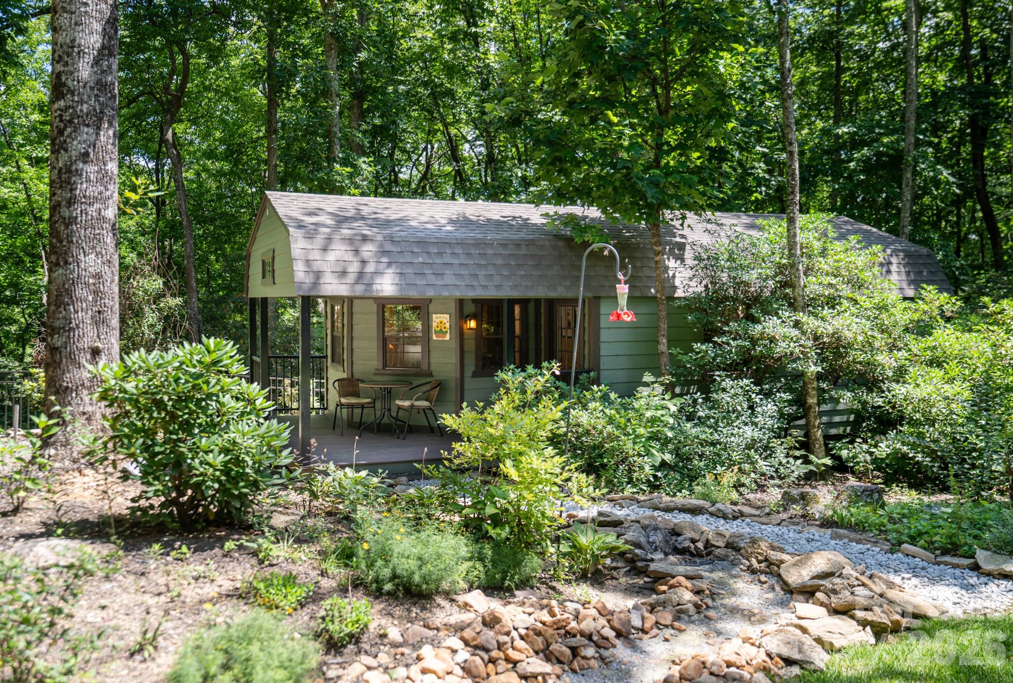 355 SQ FT Outbuilding with office space and room for hobbies/workshop. - 403 Thunder Mountain Road, Hendersonville