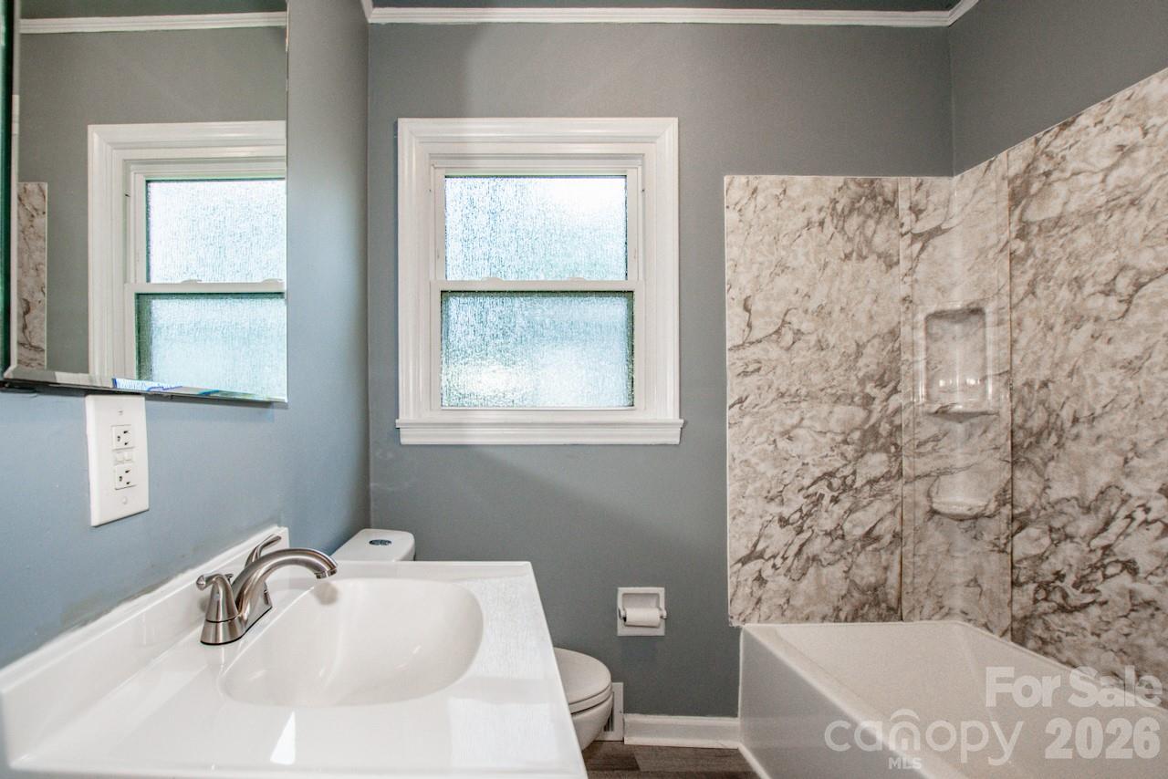 Single Family Residence at 1317 Meadowbrook Circle, Salisbury, photo 25 of 31