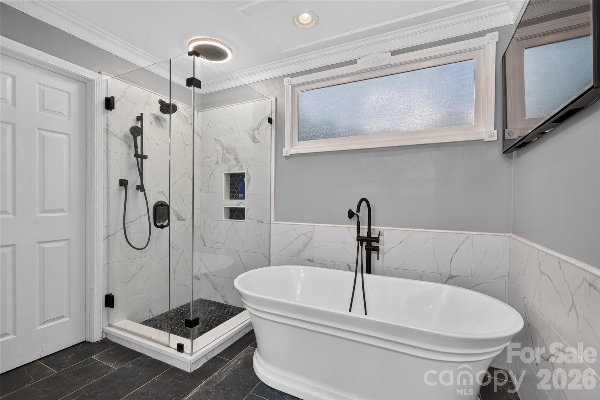 Owner's soaking tub and separate shower - 1235 Old Coach Lane, Rock Hill
