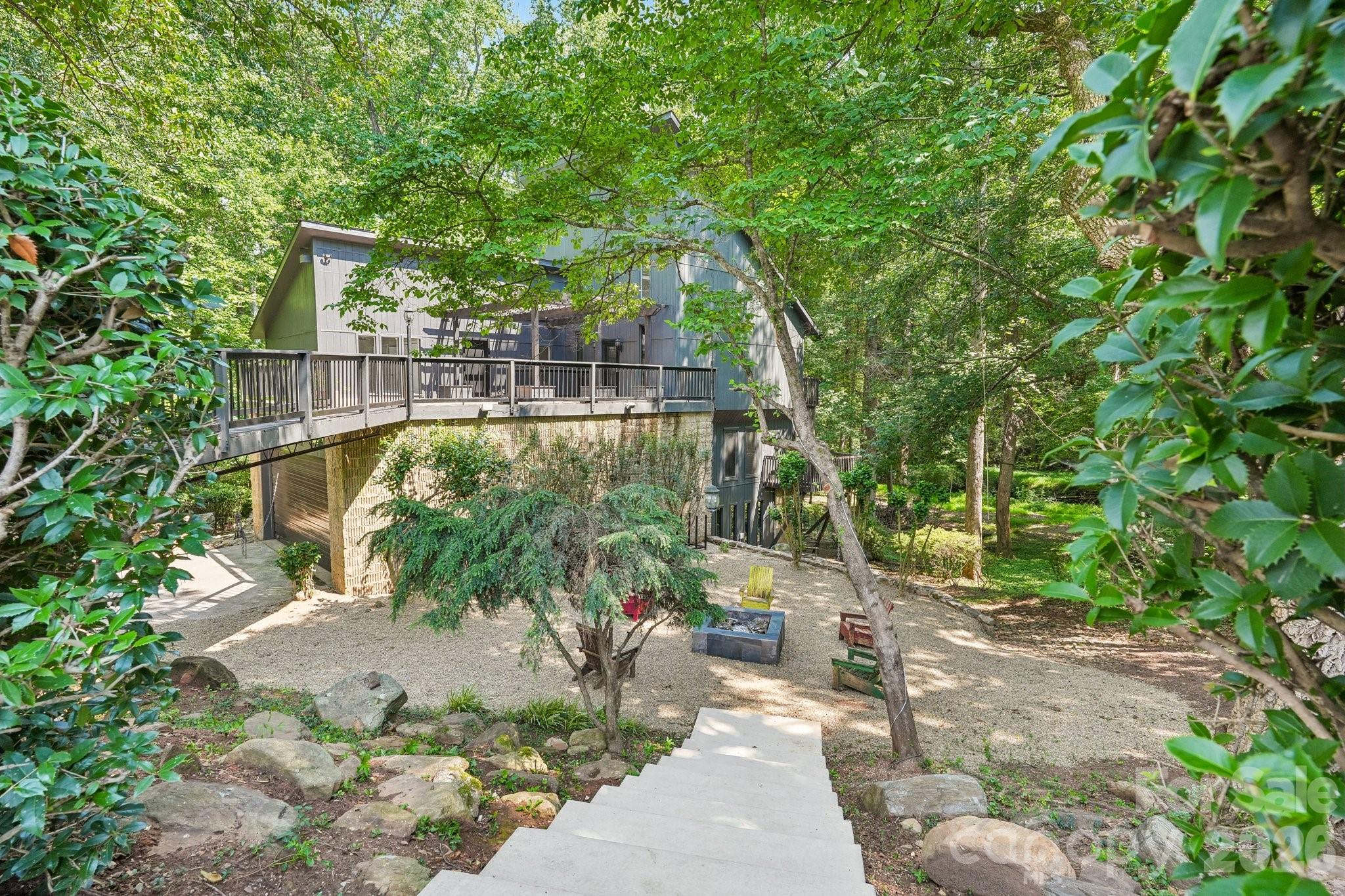 Single Family Residence at 407 Robinwood Drive, Shelby, photo 2 of 48