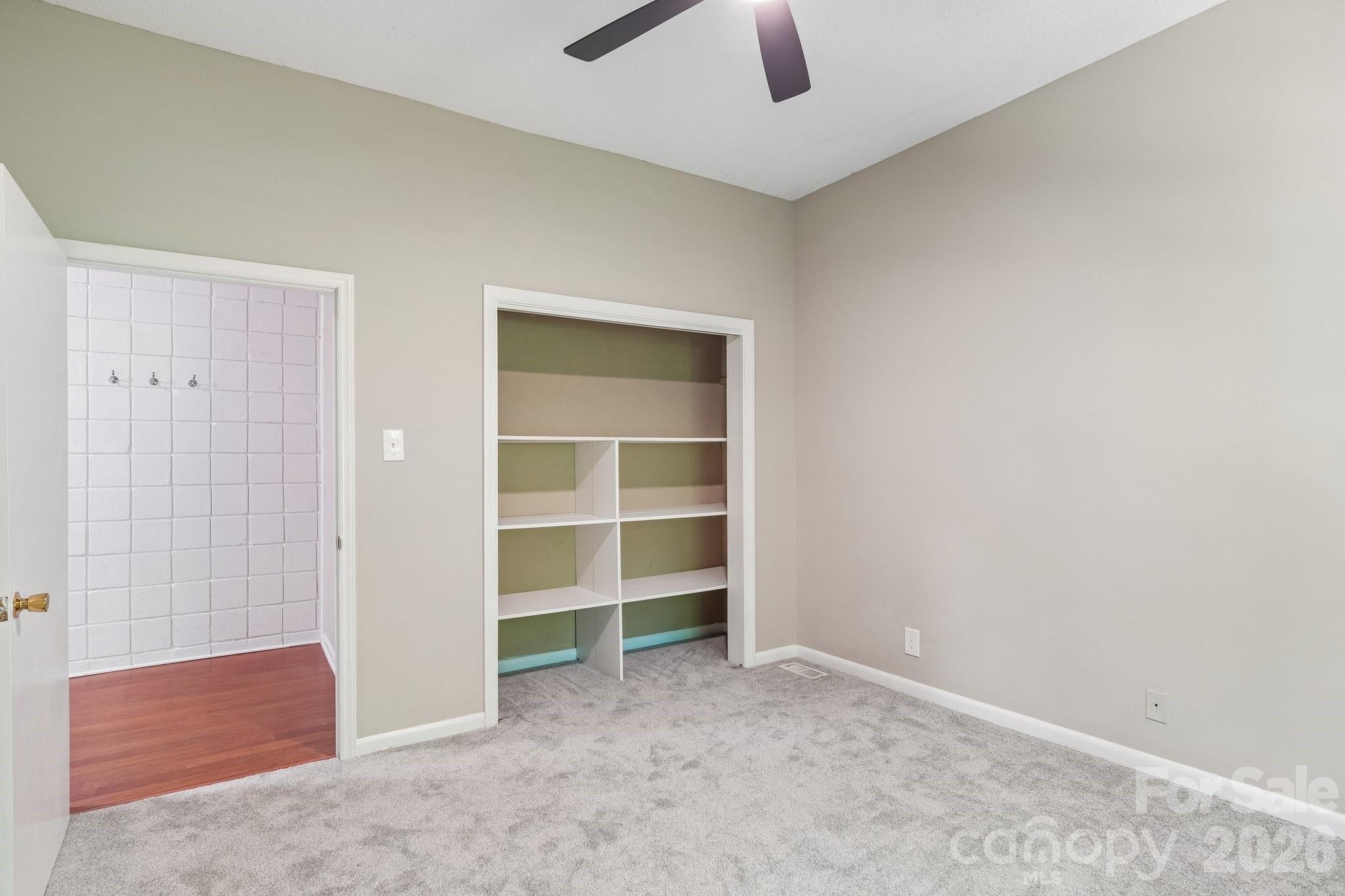Single Family Residence at 407 Robinwood Drive, Shelby, photo 23 of 48