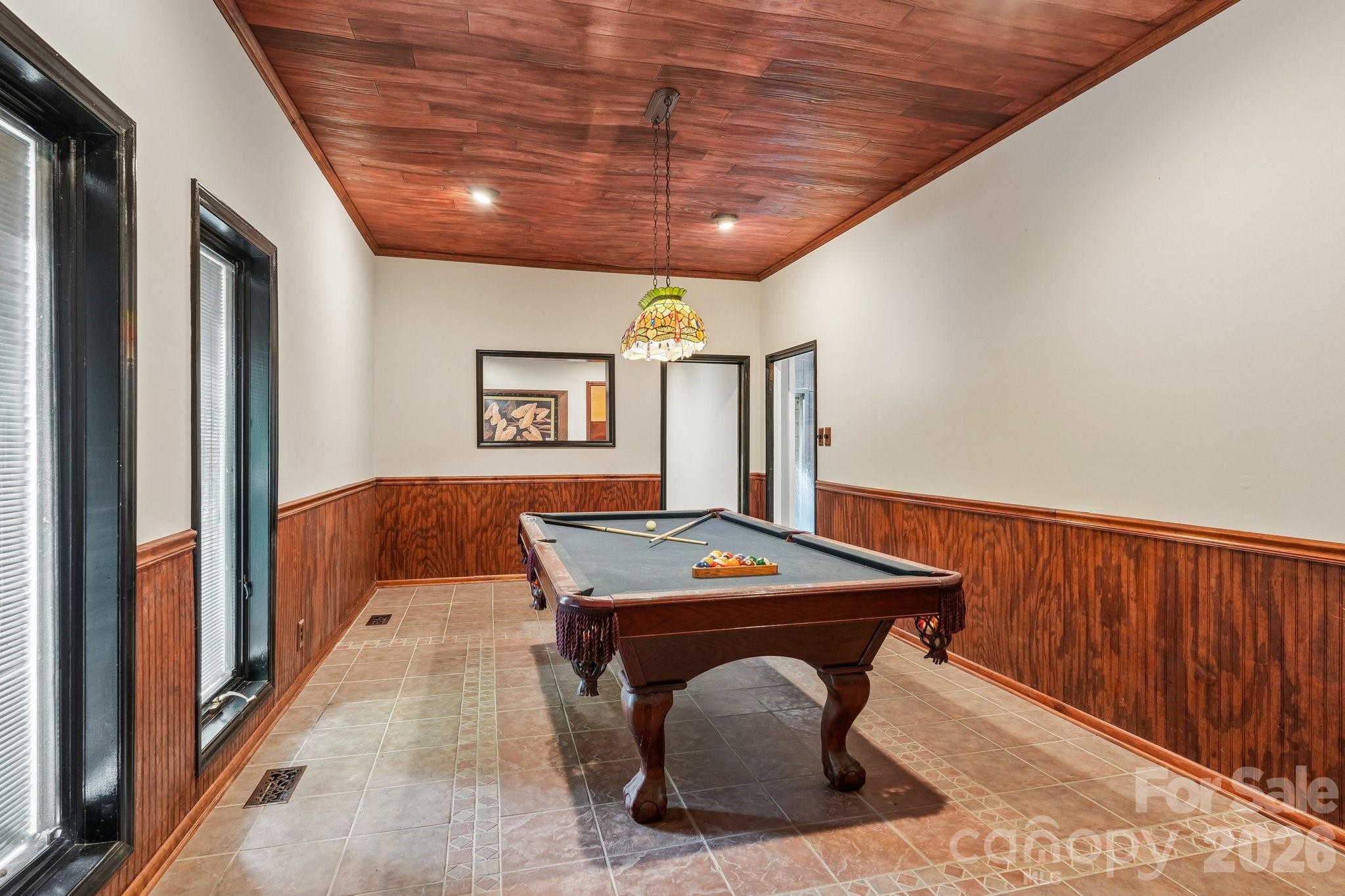Single Family Residence at 407 Robinwood Drive, Shelby, photo 29 of 48