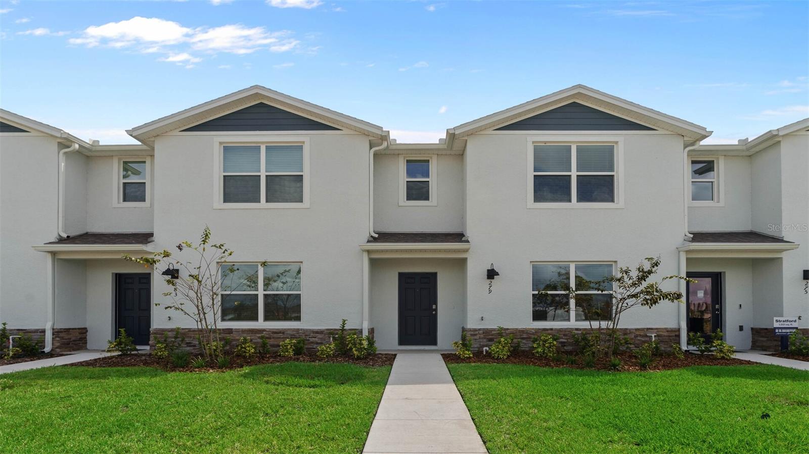 288 PRESTON COVE DR