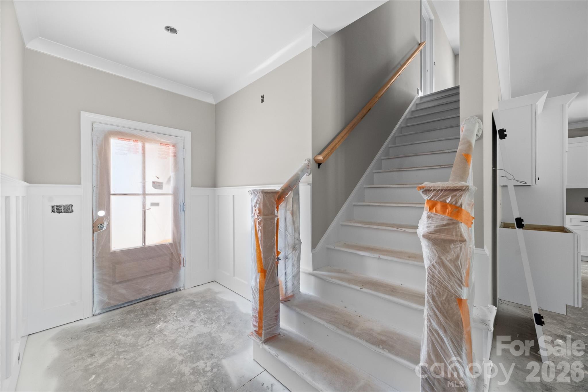 Single Family Residence at 153 Canton Drive, Lexington, photo 2 of 19