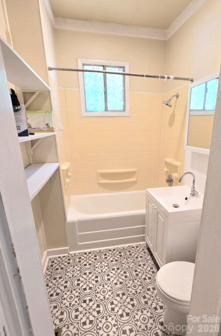 Apt. 1 - BA - 41 Panola Street, Asheville