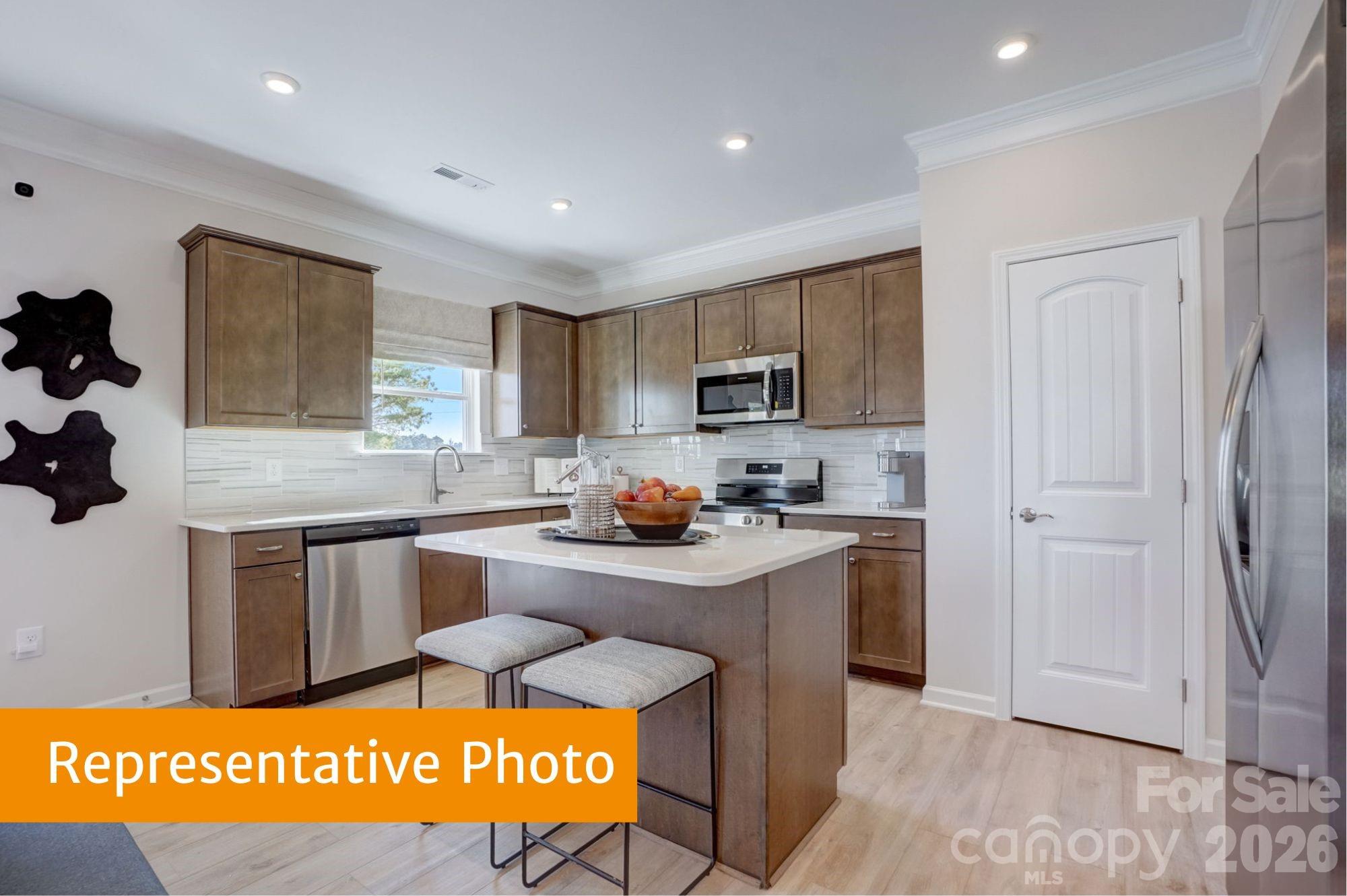 Single Family Residence at 343 Lively Crescent, Monroe, photo 7 of 21