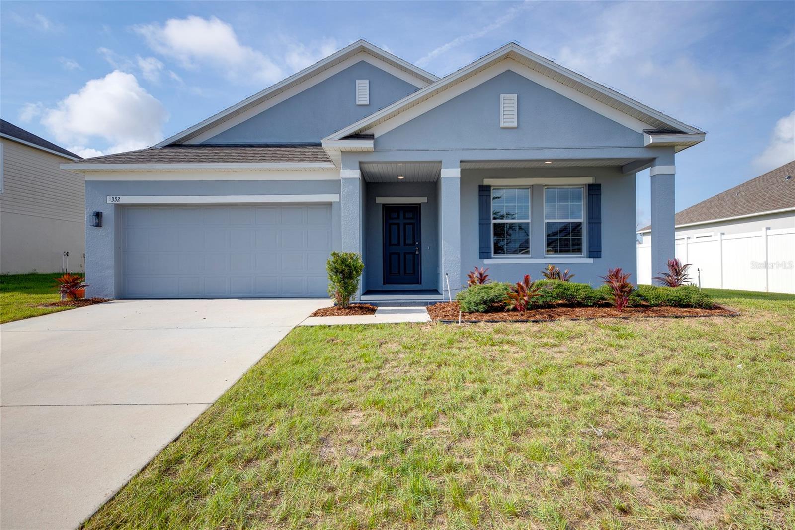 352 BRIARBROOK LN