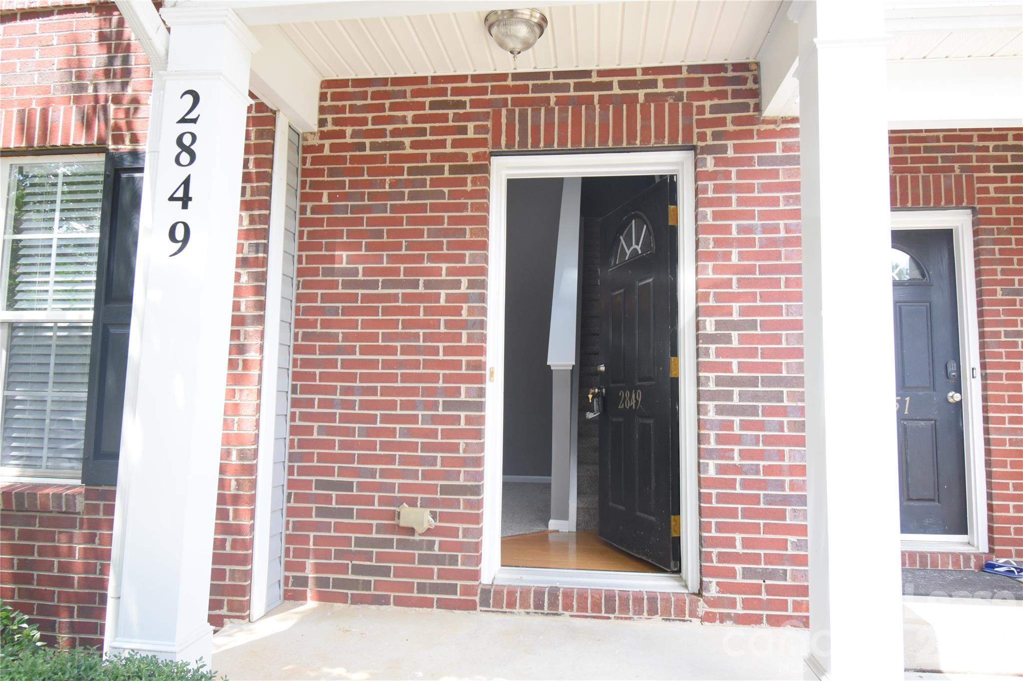 Townhouse at 2849 Summergrove Court, Matthews, photo 4 of 23