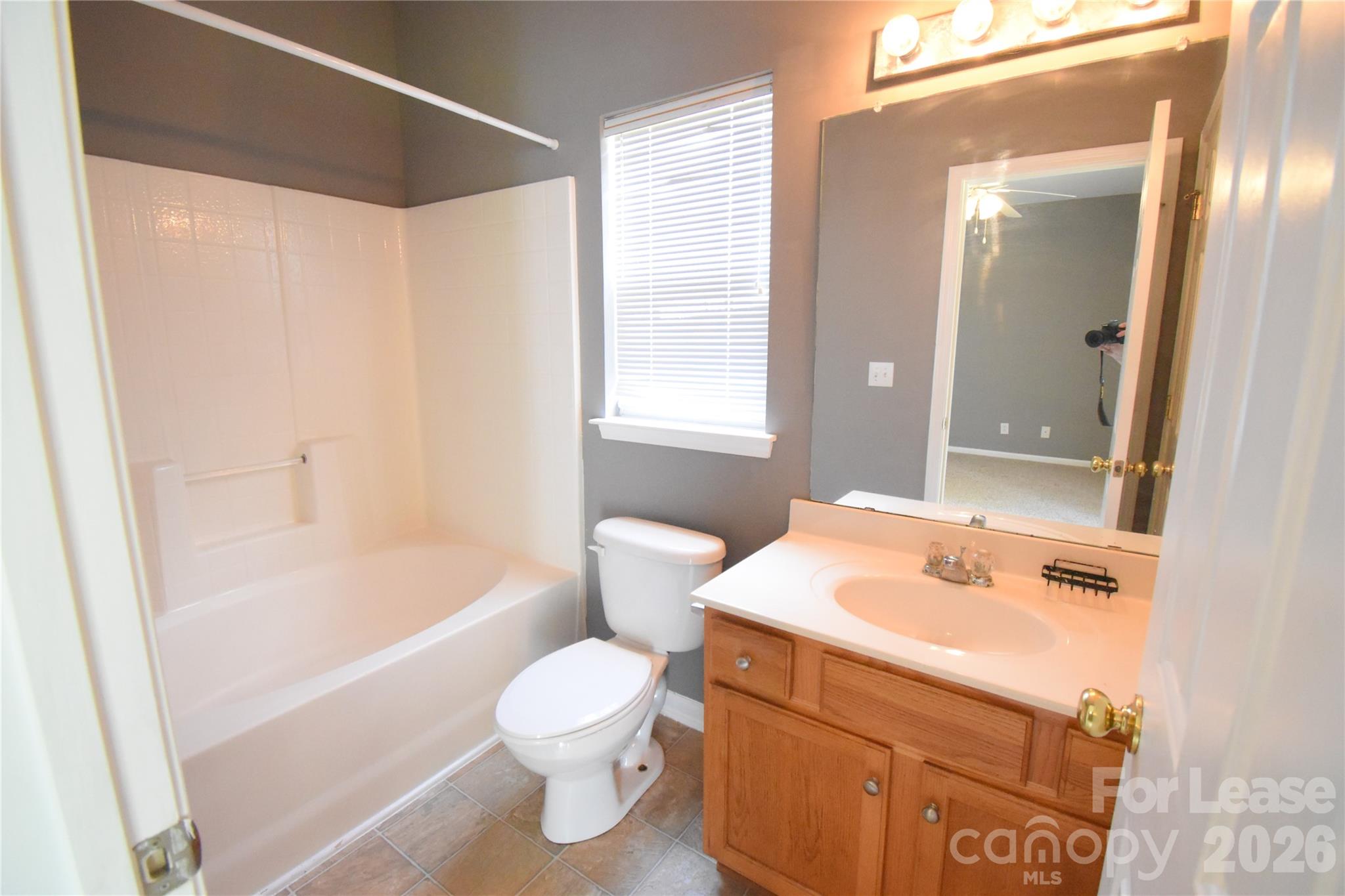 Townhouse at 2849 Summergrove Court, Matthews, photo 14 of 23