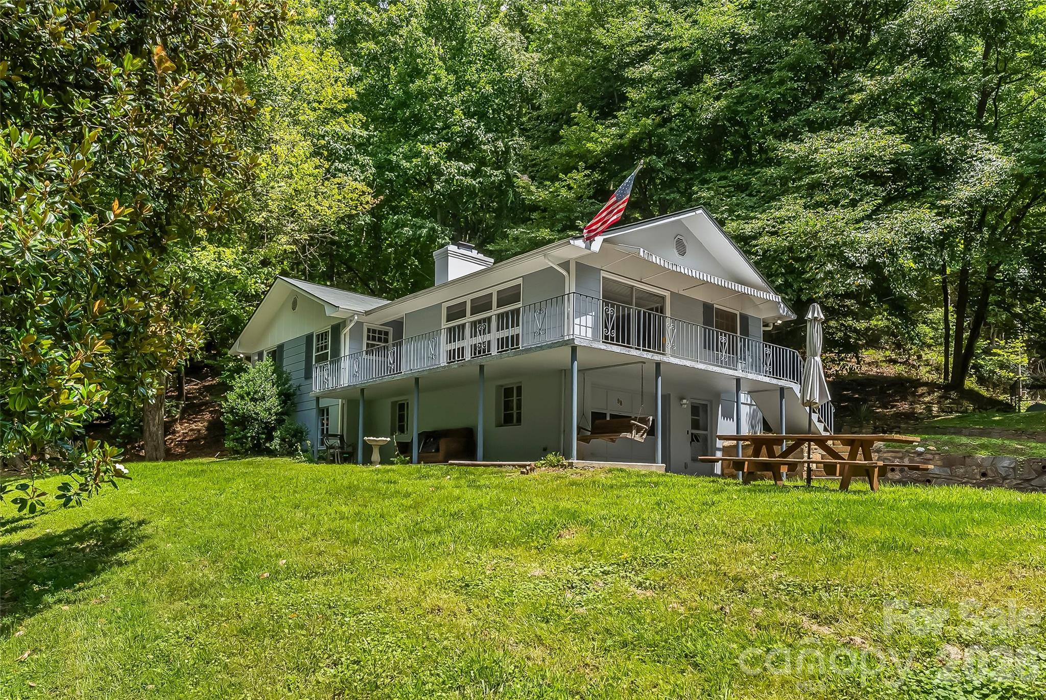 98 Limberlost Drive