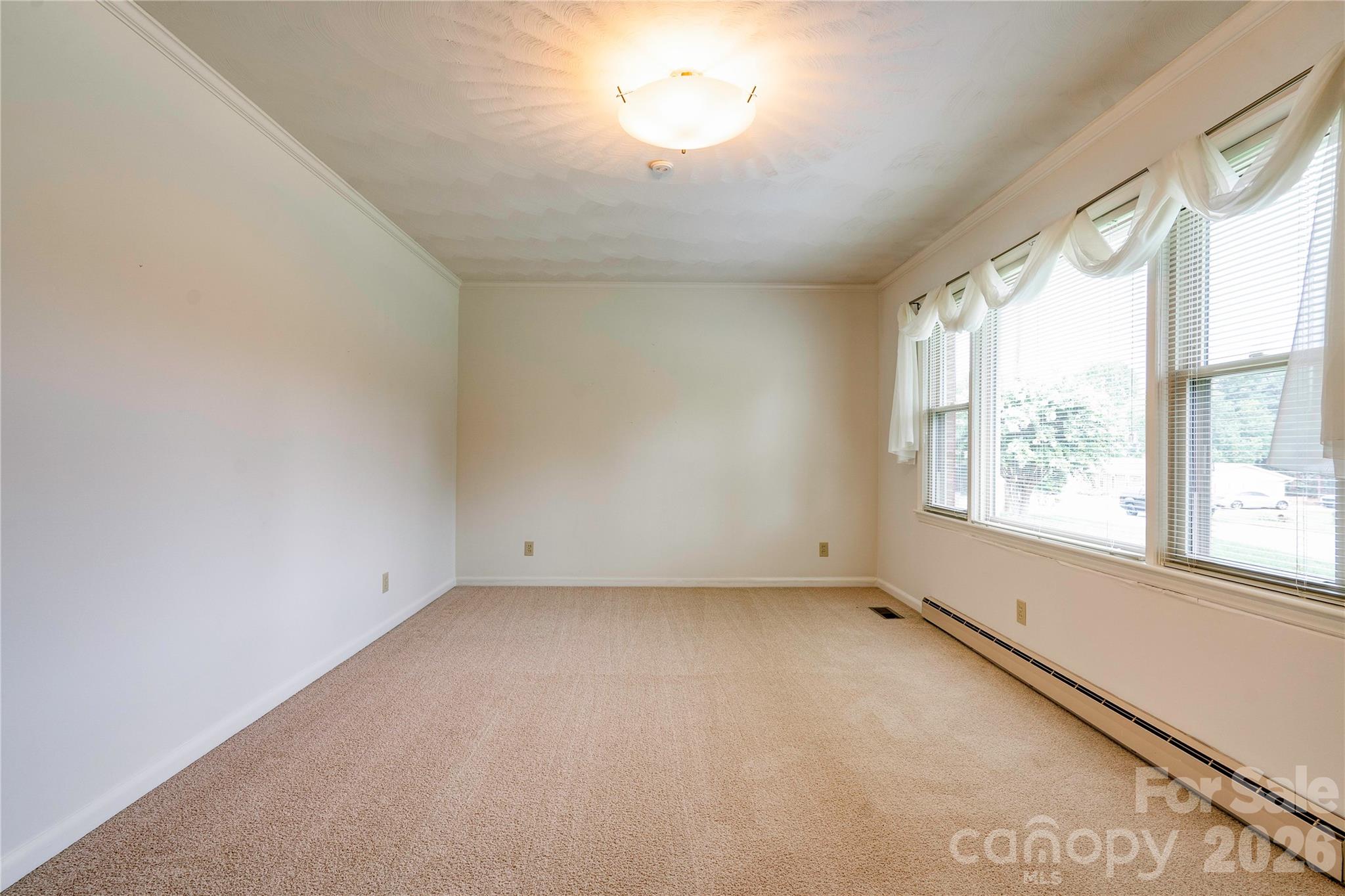Living Room - 1606 Spangler Drive, Shelby