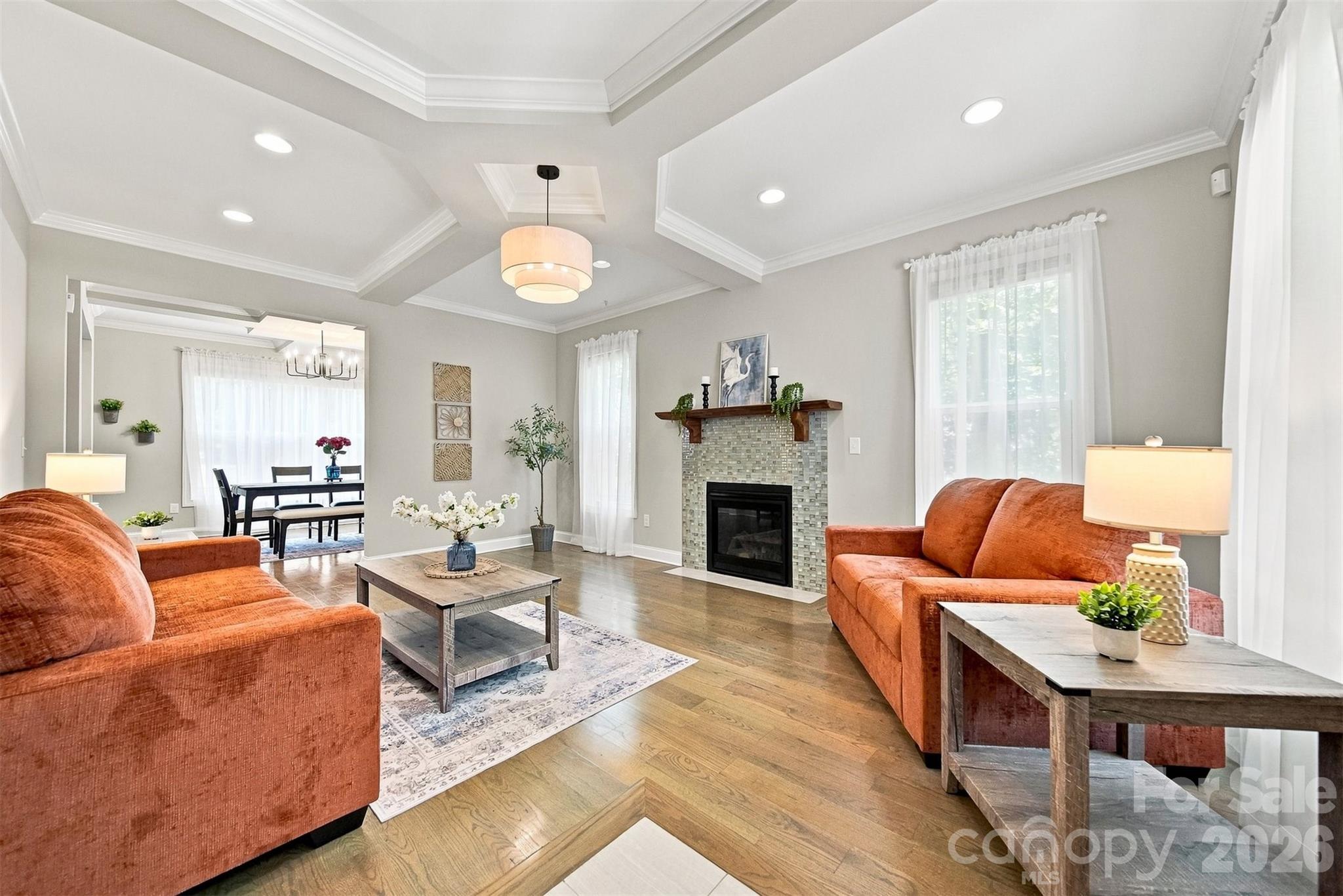 Single Family Residence at 5810 Dwayne Starnes Drive, Hickory, photo 4 of 42