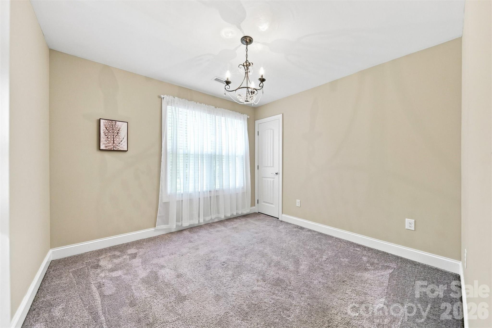 Single Family Residence at 5810 Dwayne Starnes Drive, Hickory, photo 25 of 42